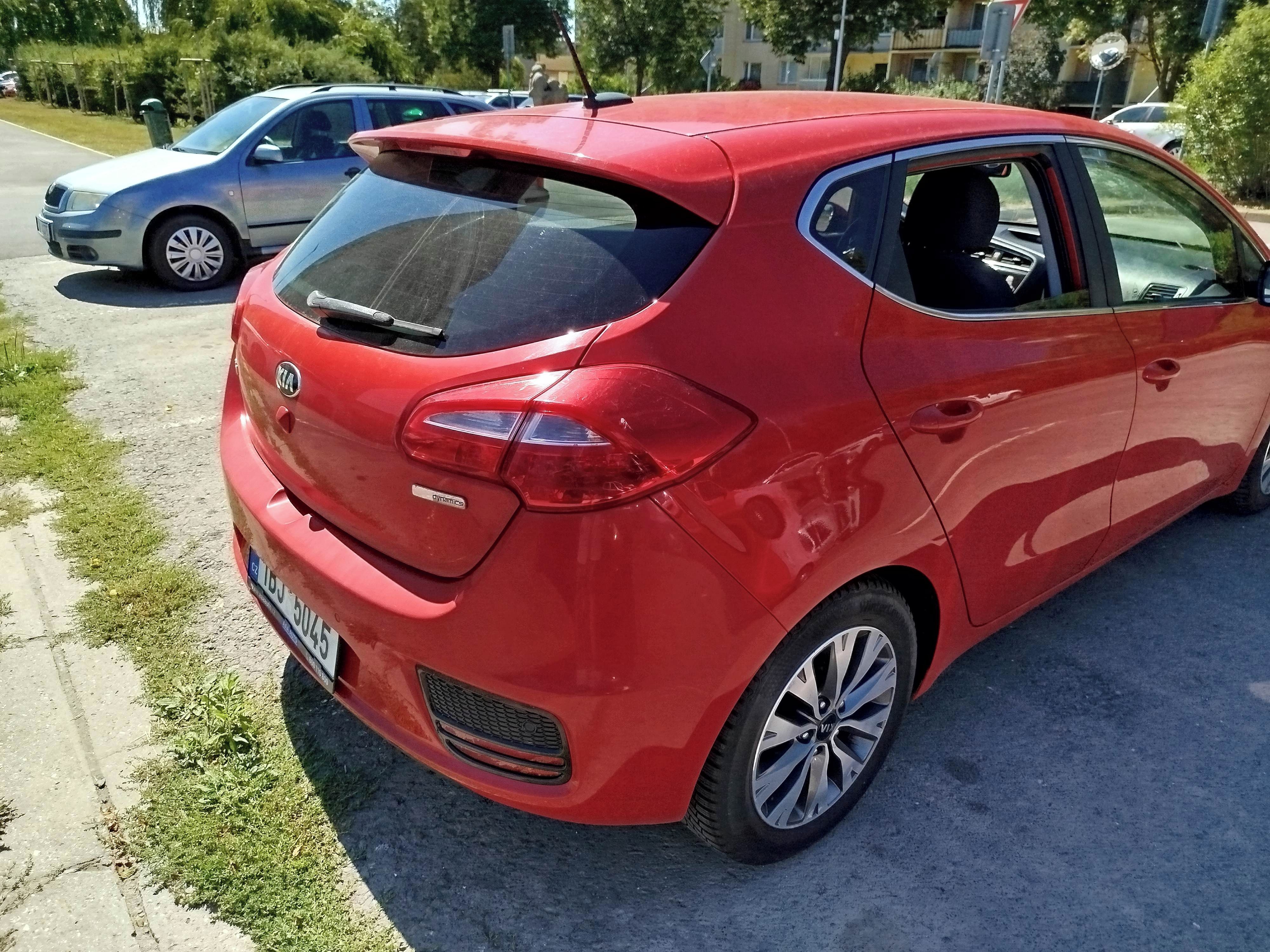 Kia Cee´d, 1.6 GDI - pravidelný servis - fotka 6
