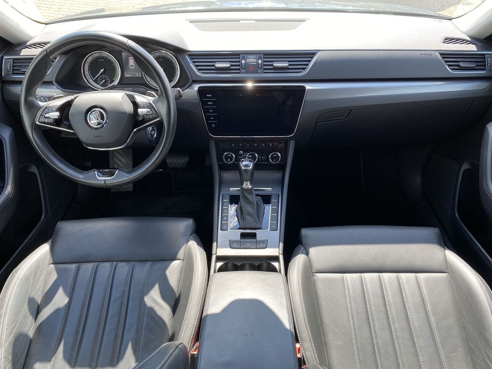 Škoda Superb, Combi 1.4 TSI iV DSG Style - fotka 5