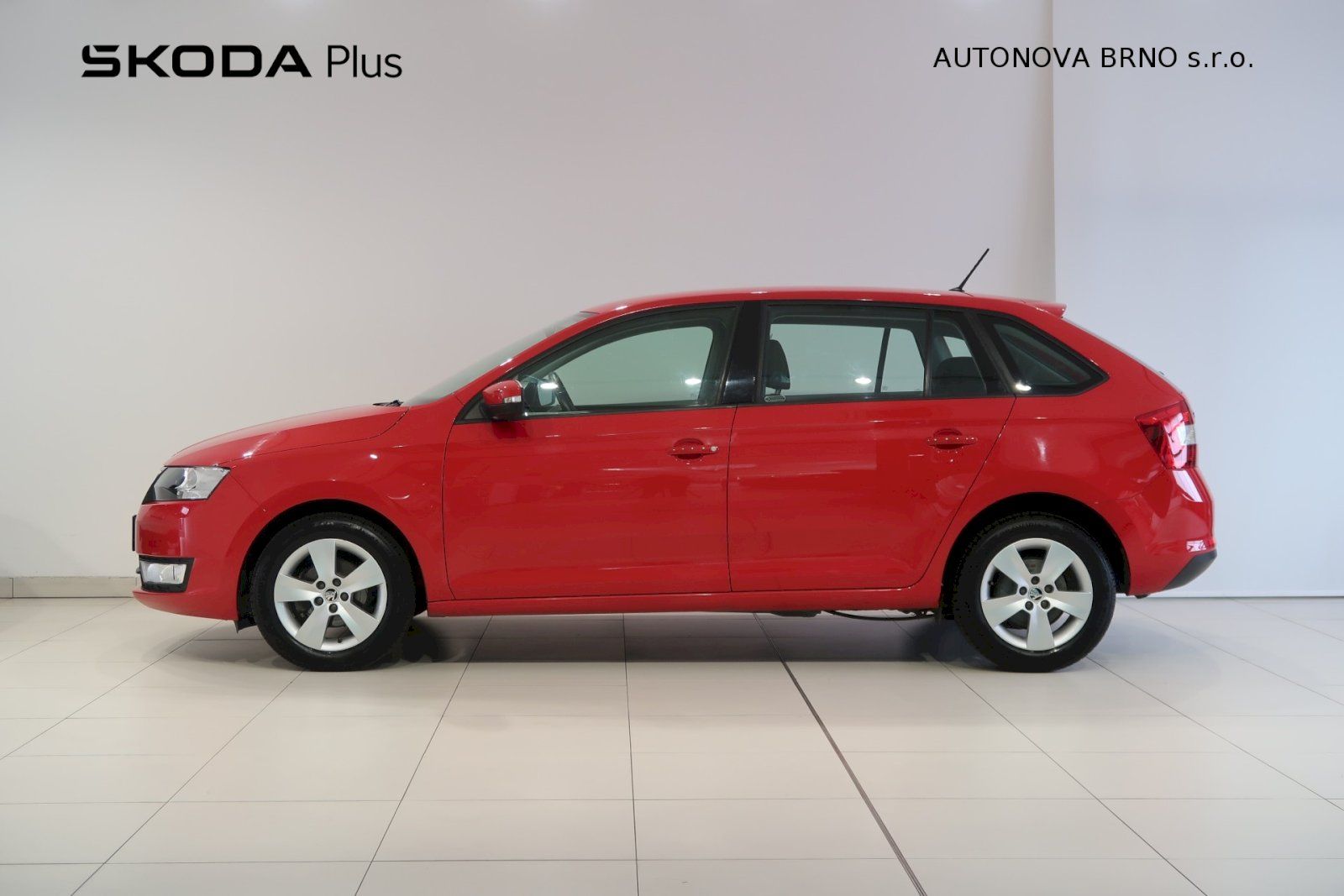 Škoda Rapid, 1.2 TSi 66kW Fresh - fotka 3
