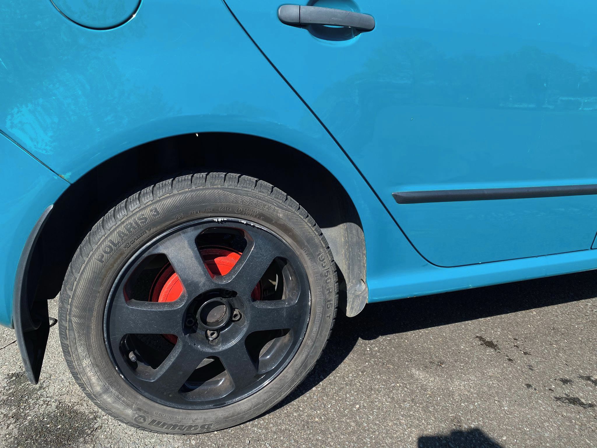 Škoda Fabia, Škoda Fabia 1.4 Mpi - nová STK - fotka 4