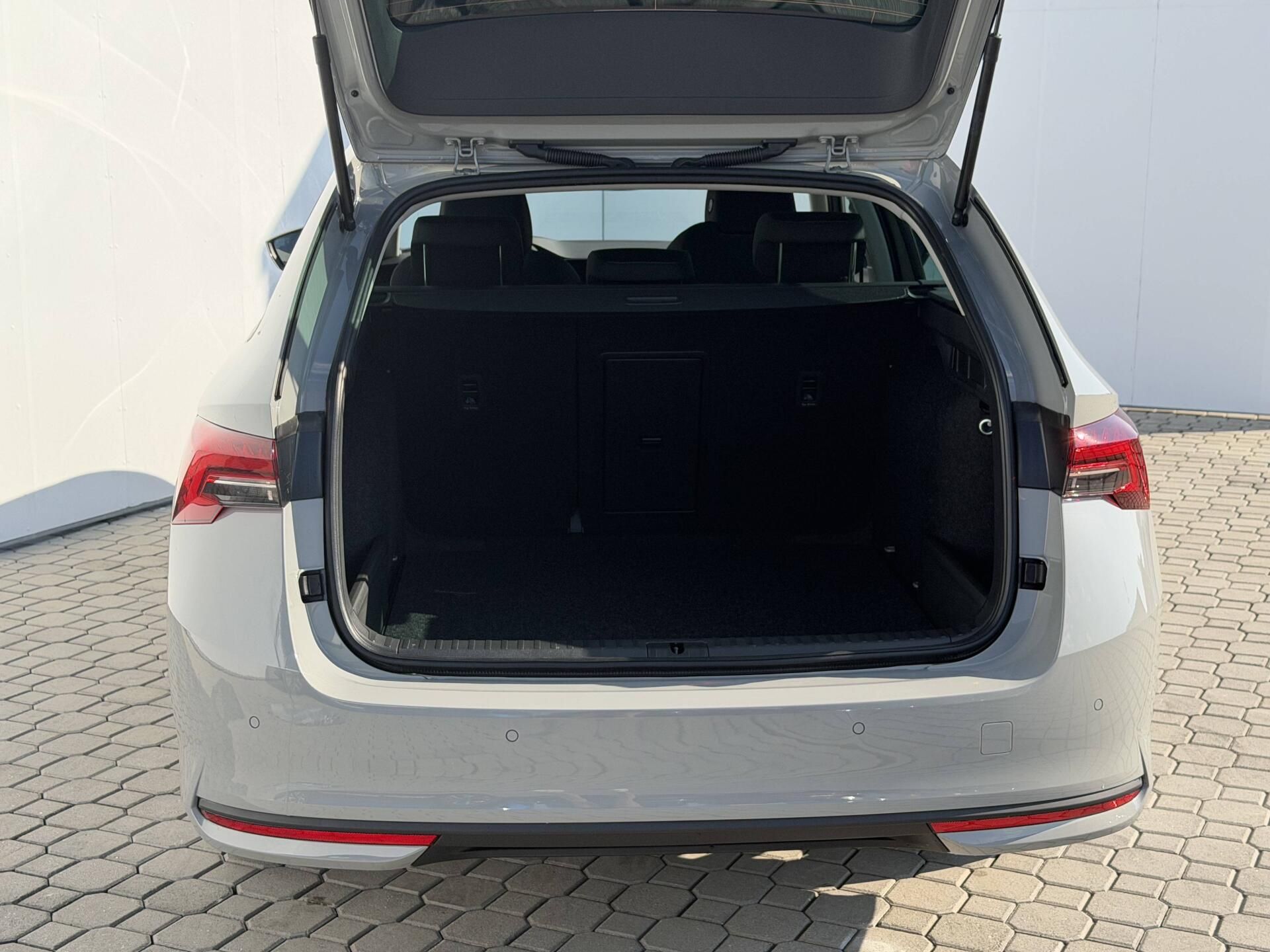 Škoda Octavia, Classic 6MP  1,5TSI - fotka 6