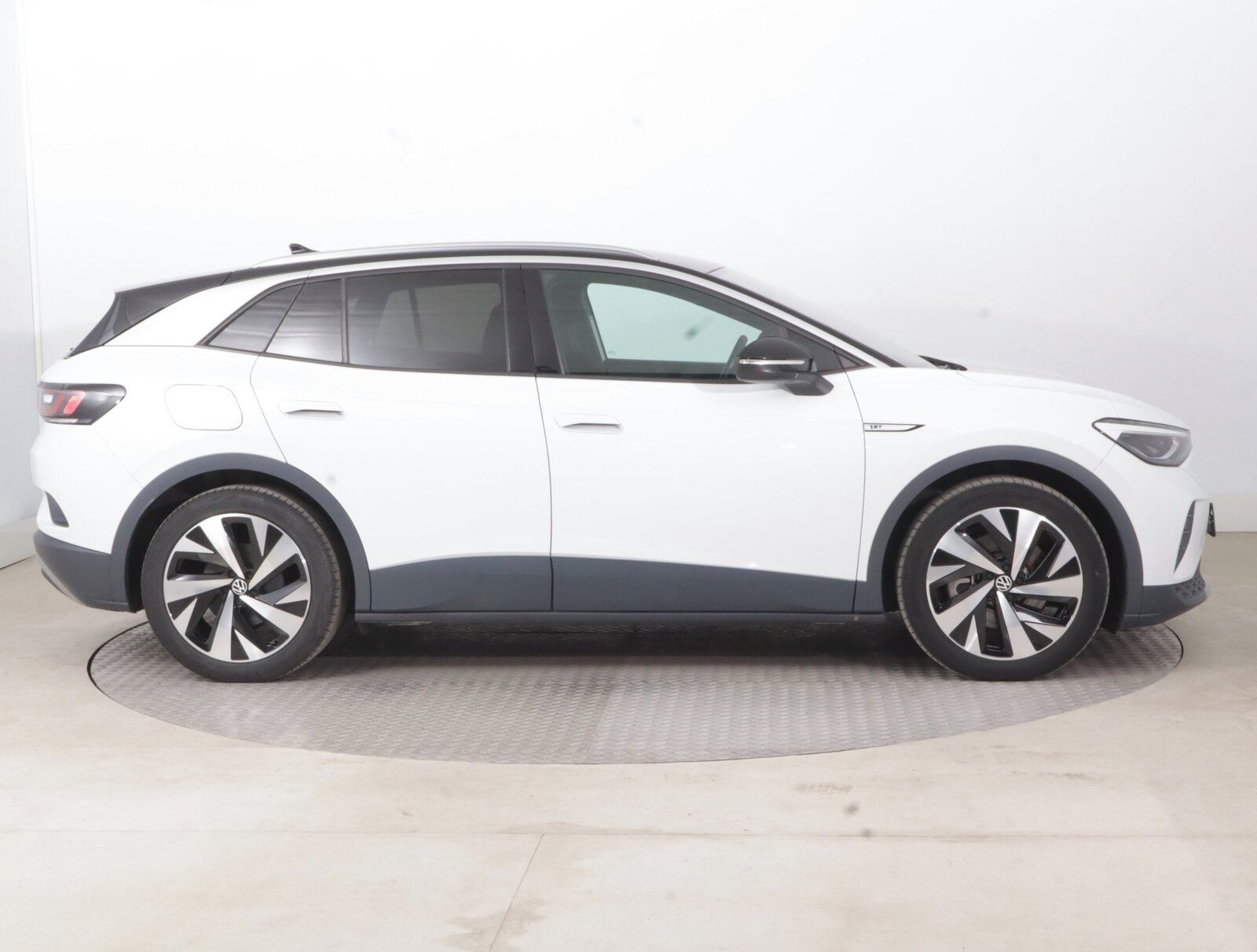 Volkswagen ID.4, 1st (82 kWh), SoH 87% - fotka 6