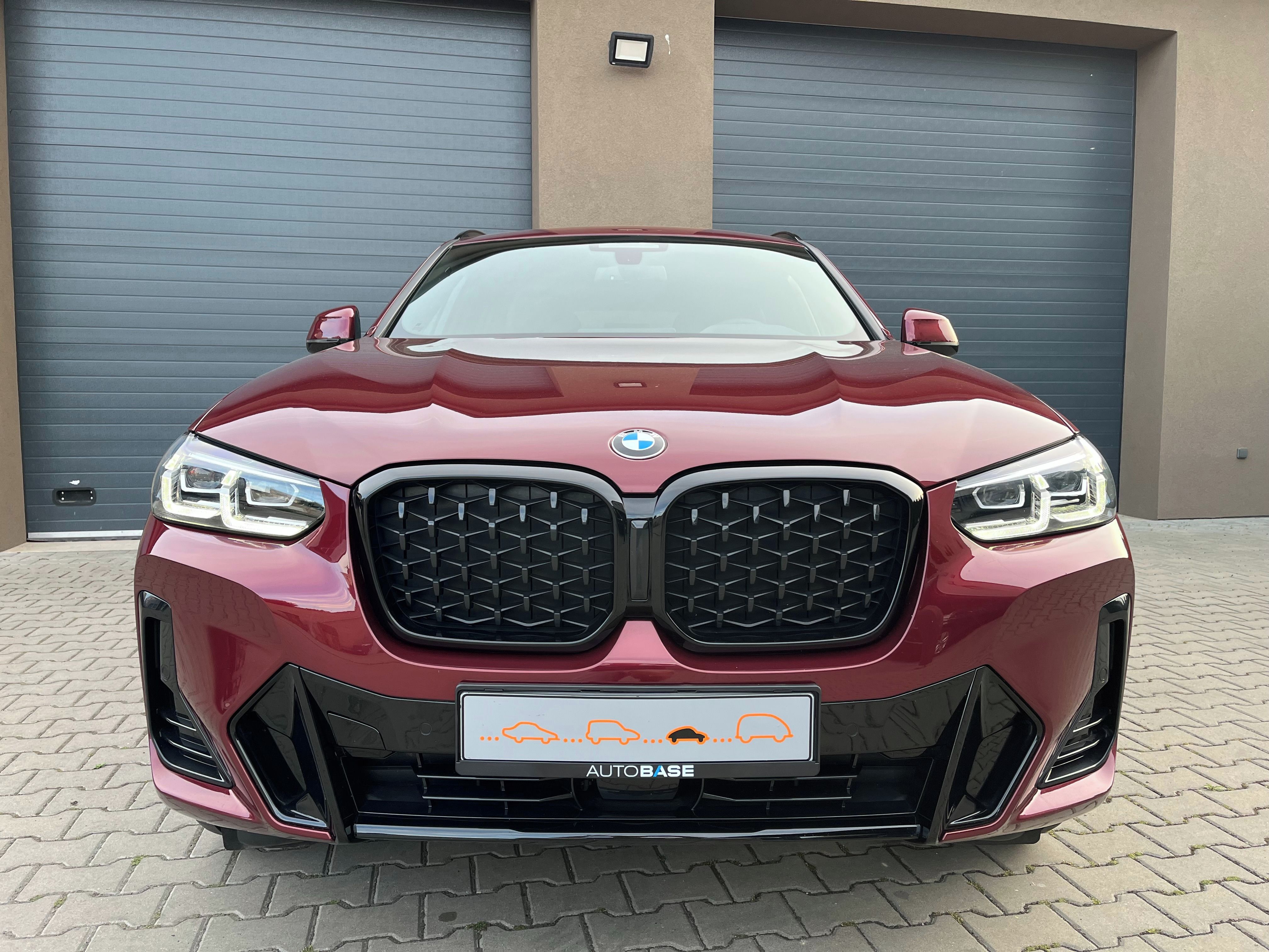 BMW X4, 3,0xD ///M 210Kw,TZ,webas,ACC - fotka 4