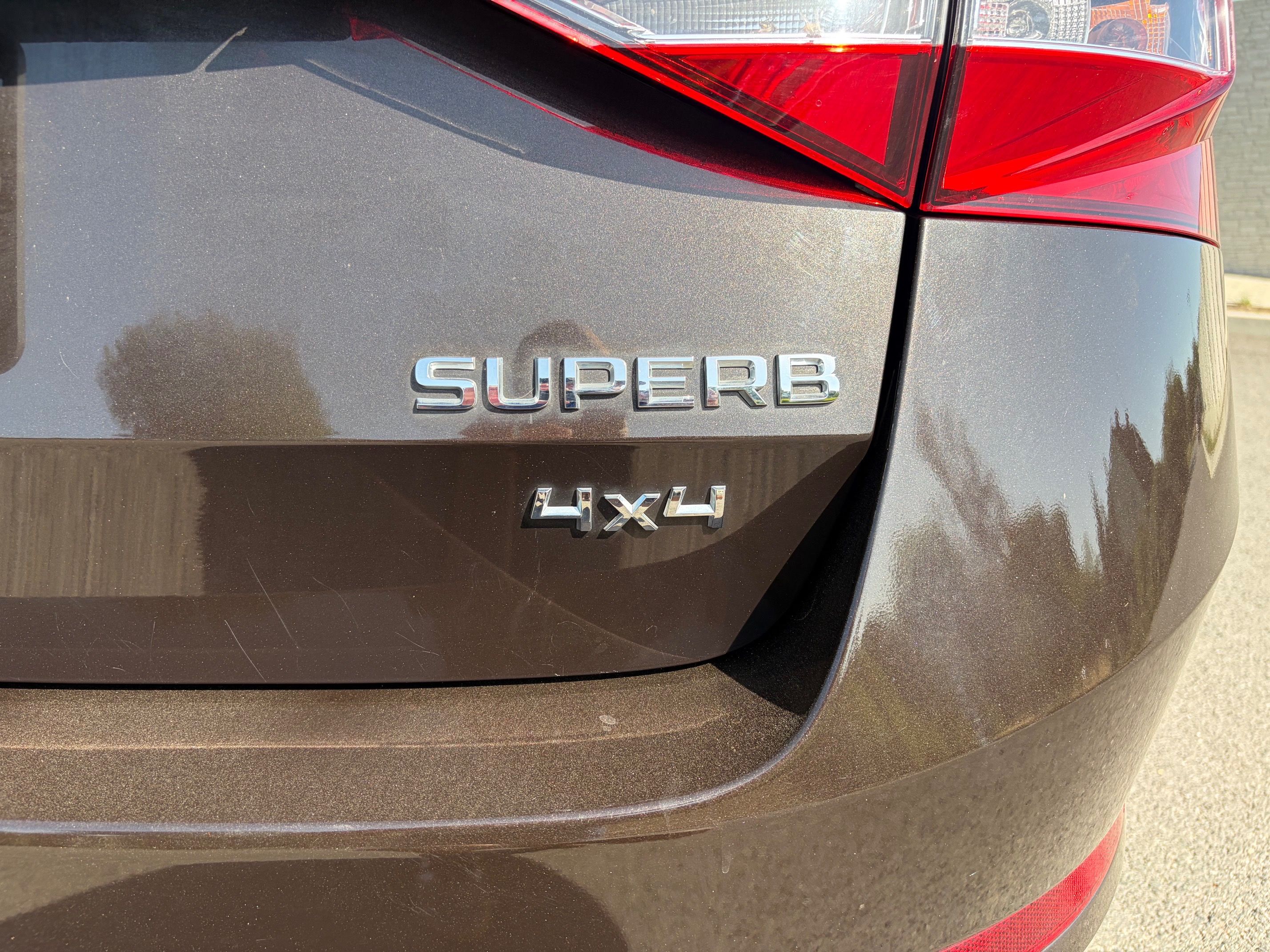 Škoda Superb, 2.0 TDI 4x4 - fotka 5