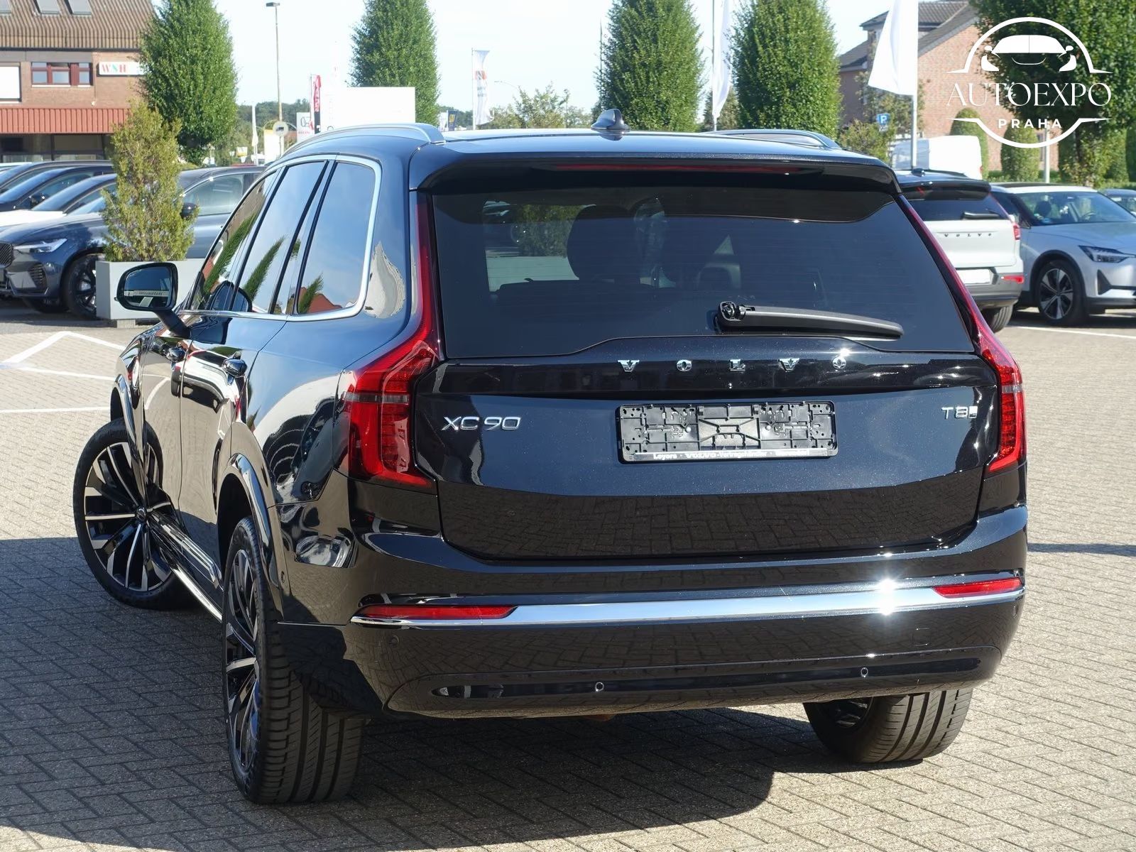 Volvo XC90, Ultra Bright T8 PANORAMA*360° - fotka 5
