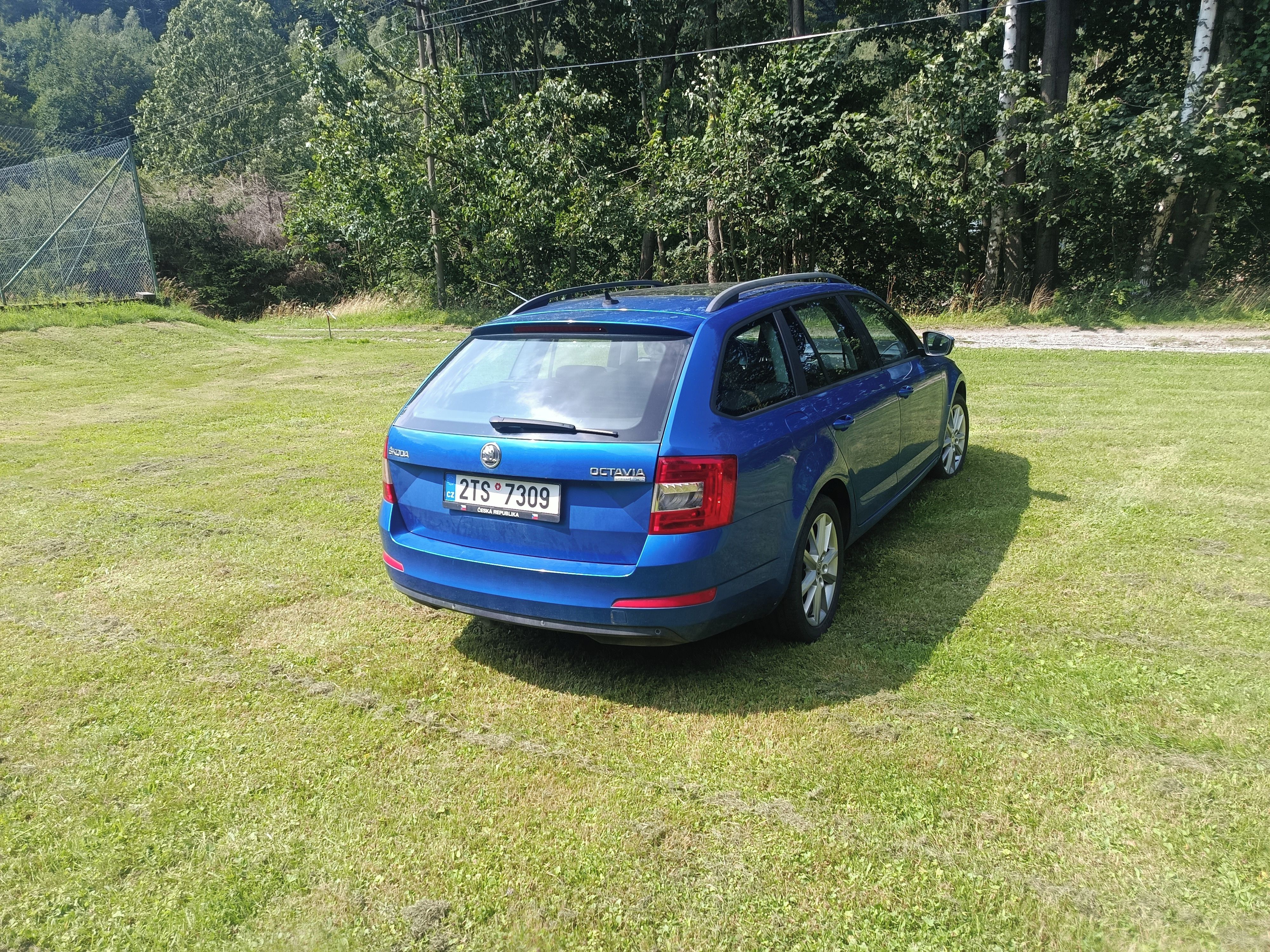 Škoda Octavia, Škodu Octavia III Combi - fotka 6
