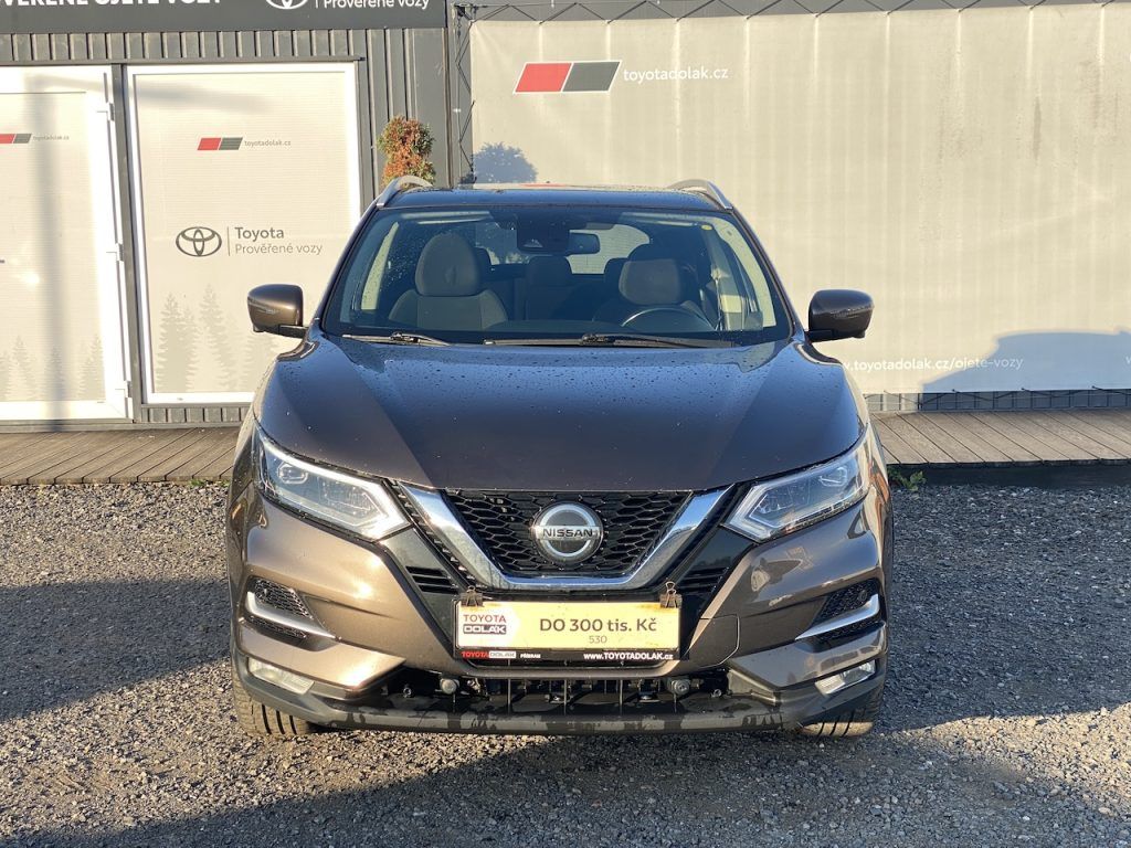 Nissan Qashqai, 1.3DIG-T, ČR, manual, serviska - fotka 3