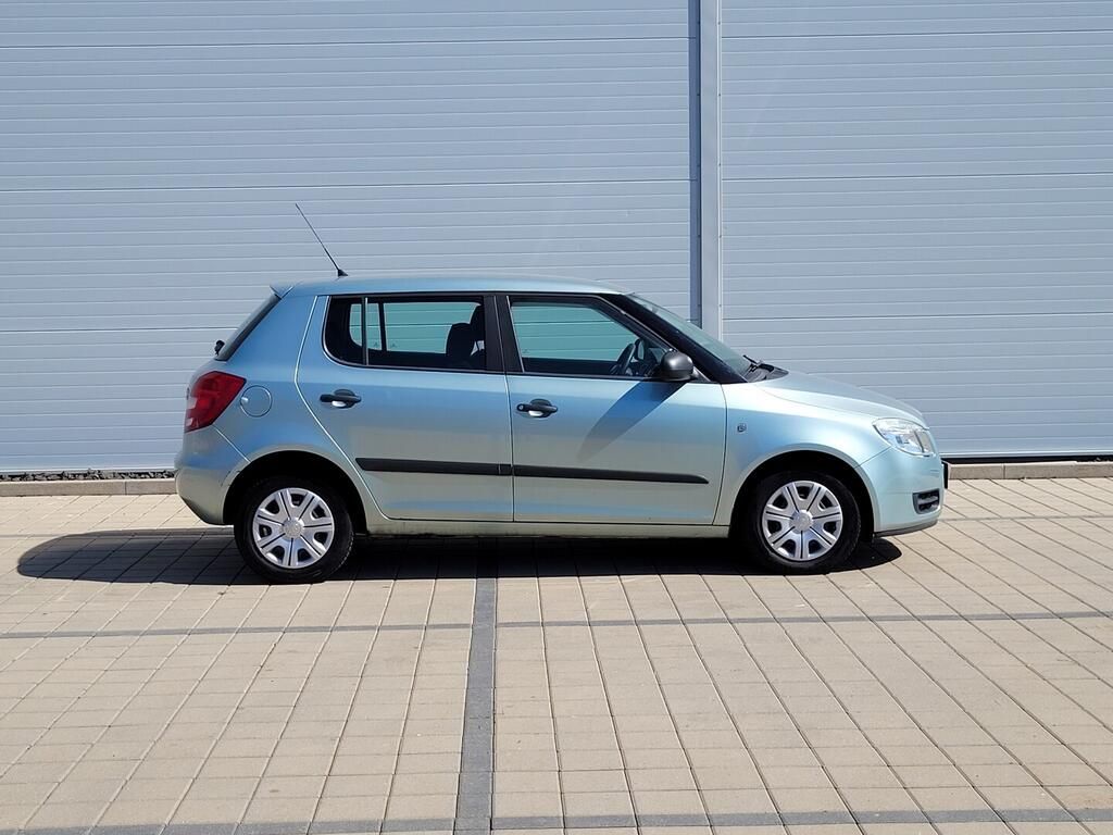 Škoda Fabia, Classic 1.2 HTP 44 kW - fotka 4