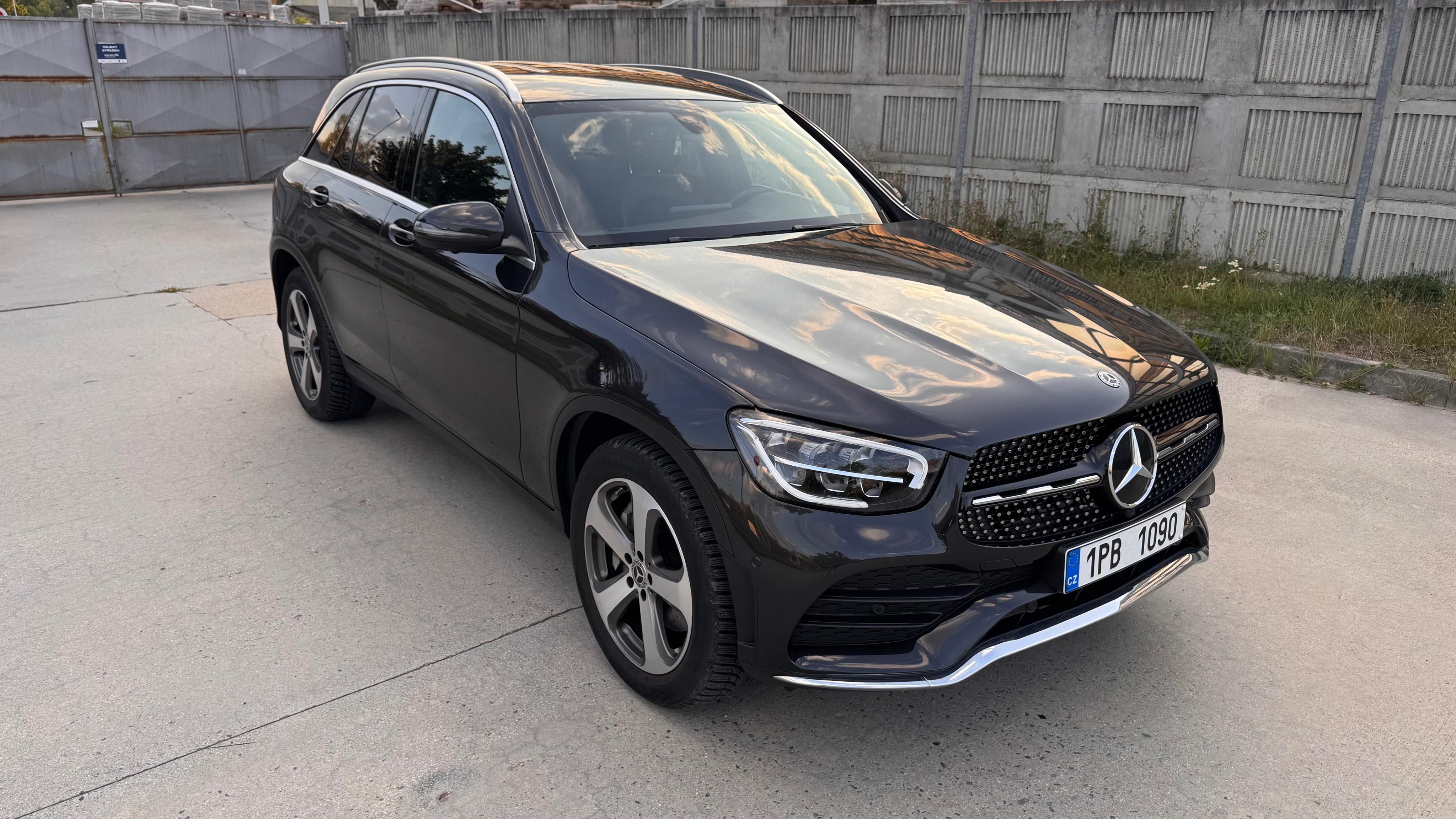 Mercedes-Benz GLC, AMG 220d 4Matic - fotka 3