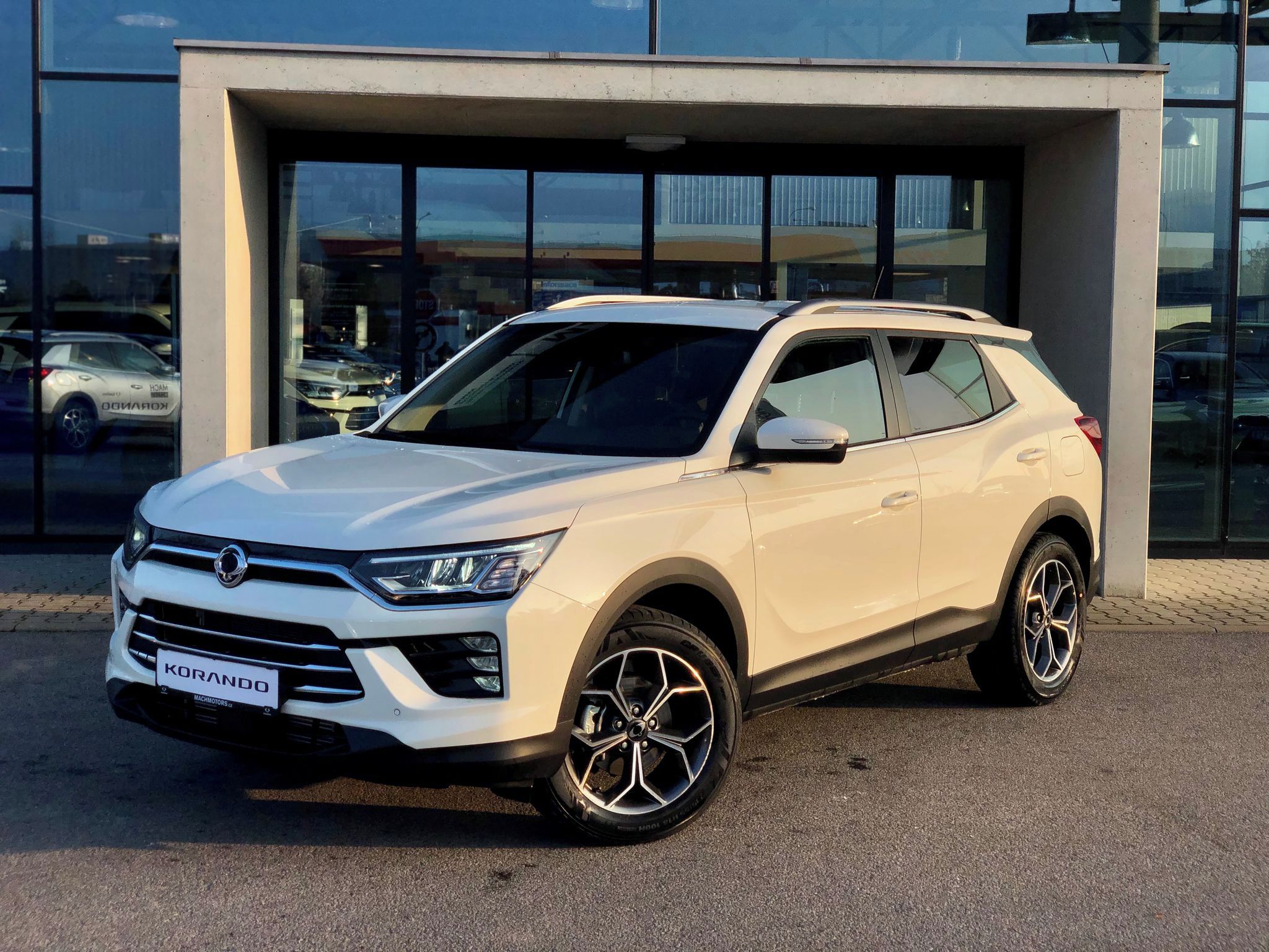KGM Korando, Smart 1.5 AWD A6 - fotka 3