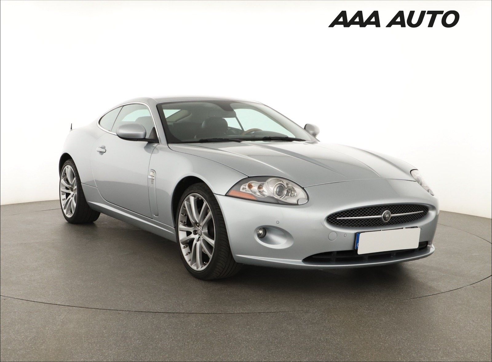Jaguar XK, 4.2, Automat, Kůže