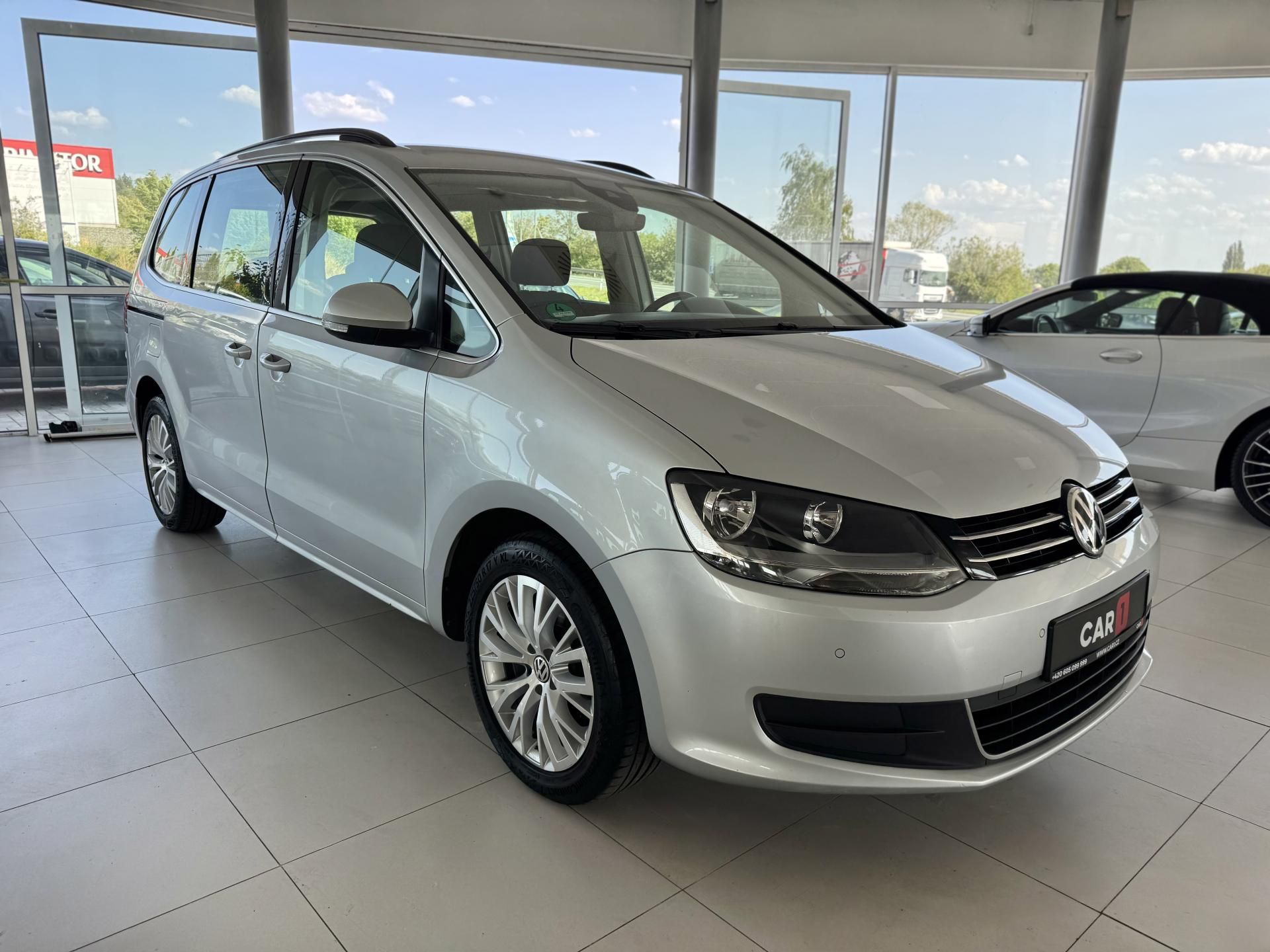 Volkswagen Sharan, 2,0TDI 110kW*DSG*Tažné*DPH - fotka 4