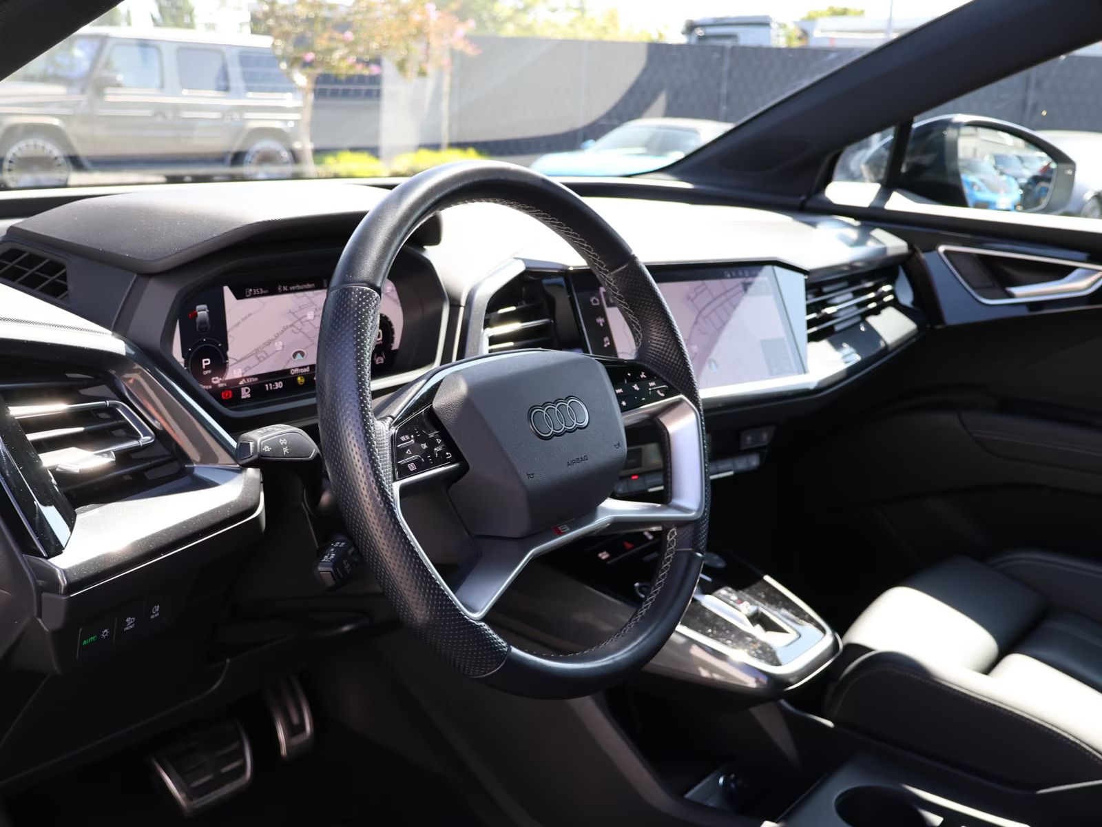 Audi Q4 e-tron, 195kw*TEPELKO*KEYLESS - fotka 3