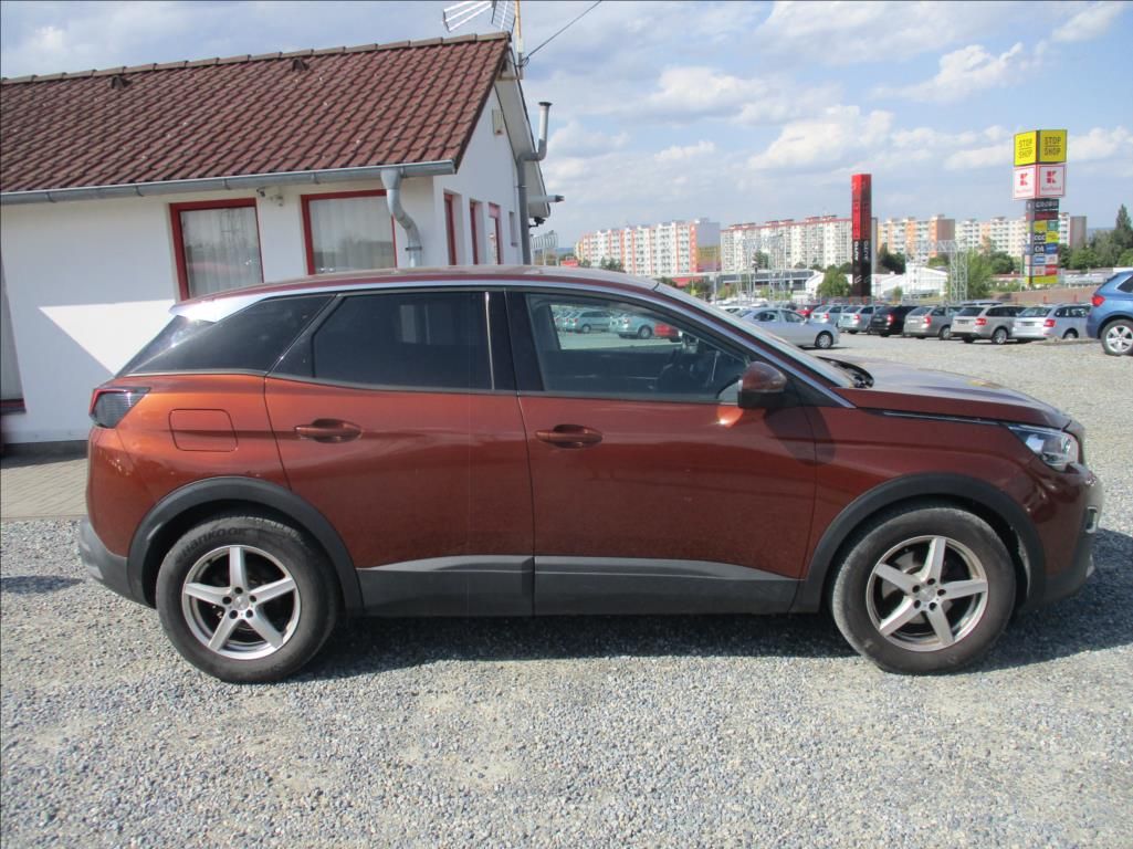 Peugeot 3008, 1,6 HDI, navi, klima, servis, - fotka 4