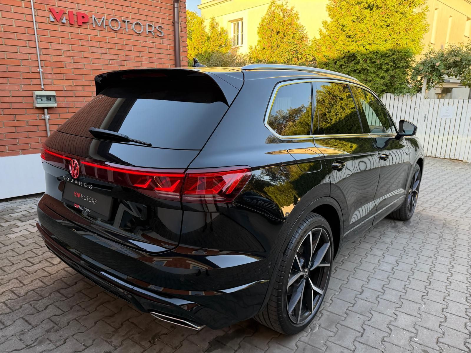Volkswagen Touareg, 30D-R22-NEZ.T-IQ-TAŽ-R LINE - fotka 6