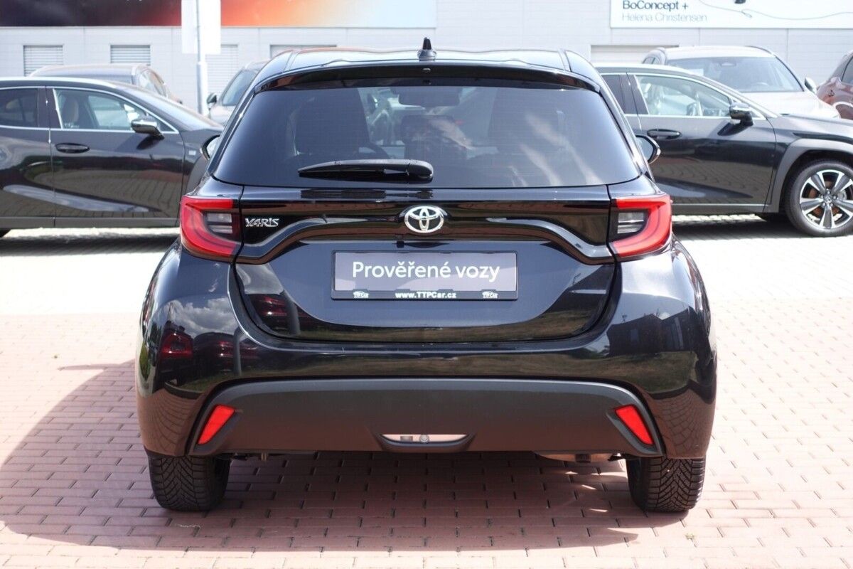 Toyota Yaris, 1.5TNGA 125 - 6 MT Comfort Tec - fotka 5