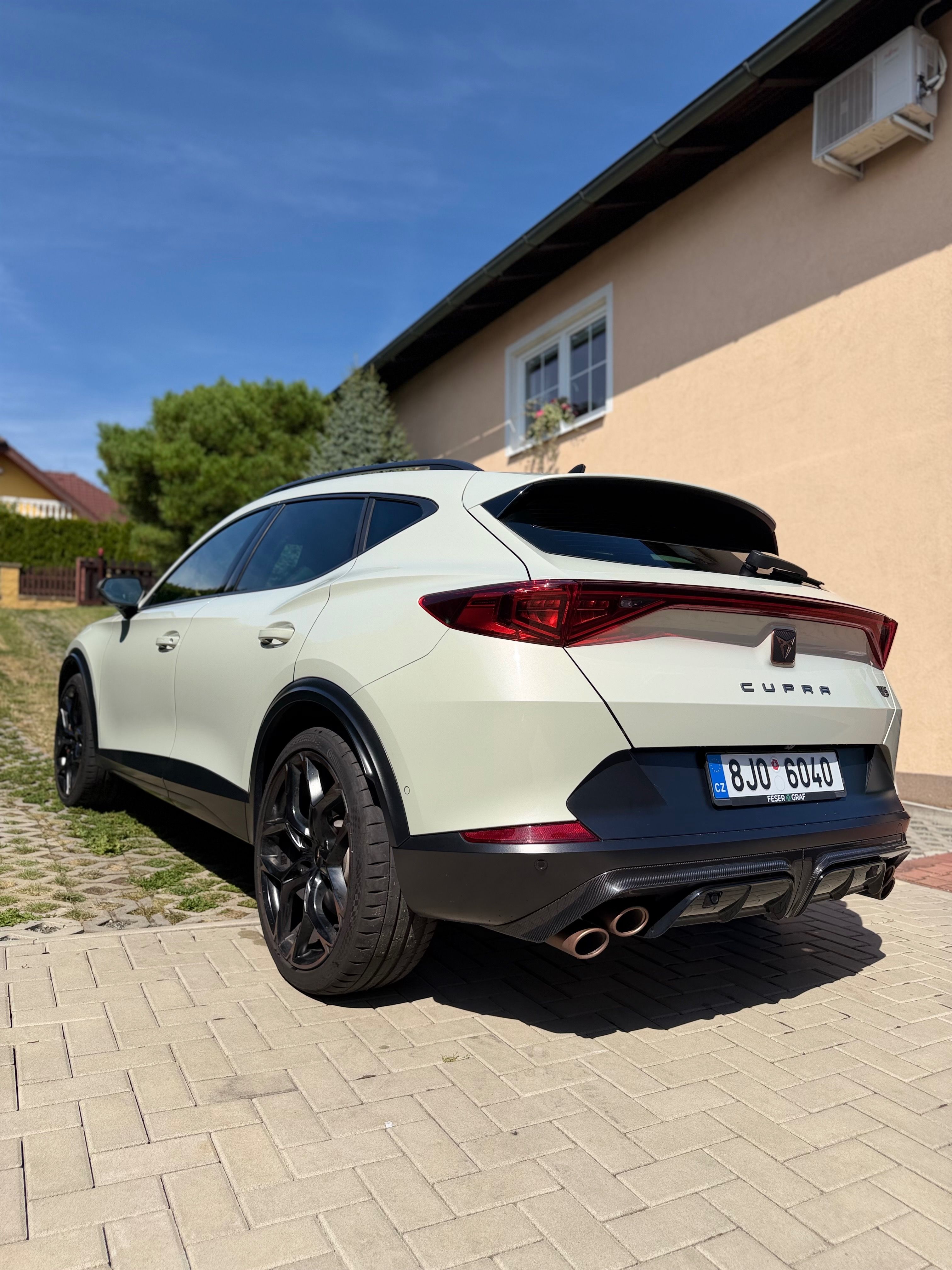 Cupra Formentor, Cupra Formentor VZ5 Taiga 4x4 - fotka 4