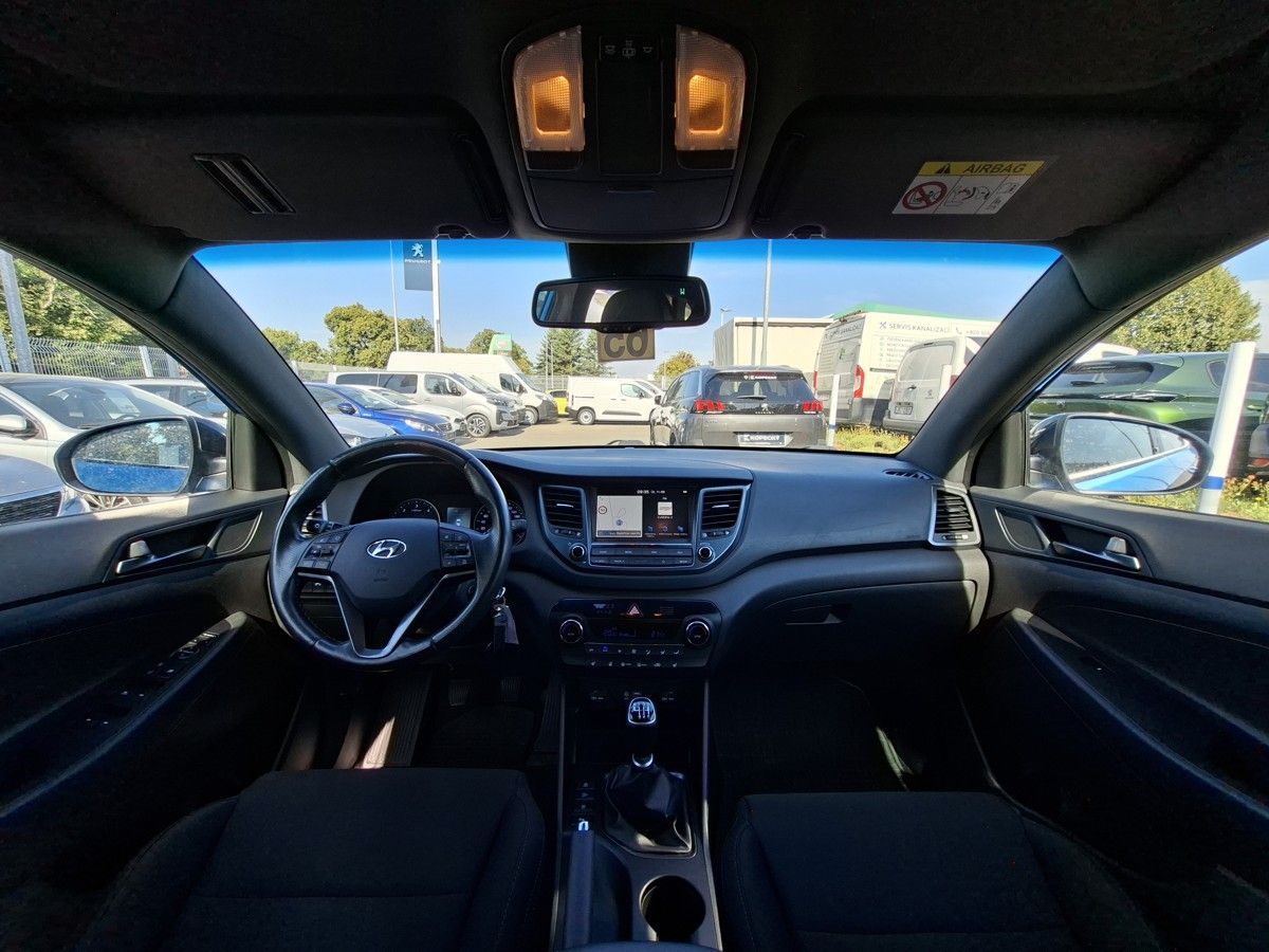 Hyundai Tucson, 1,7 D 116k M6 - fotka 2