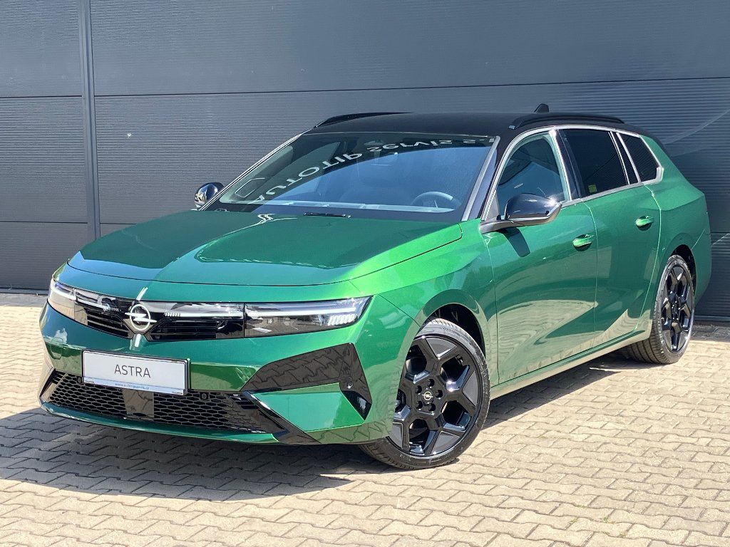 Opel Astra, ST Ultimate Hybrid 1.2 Turbo