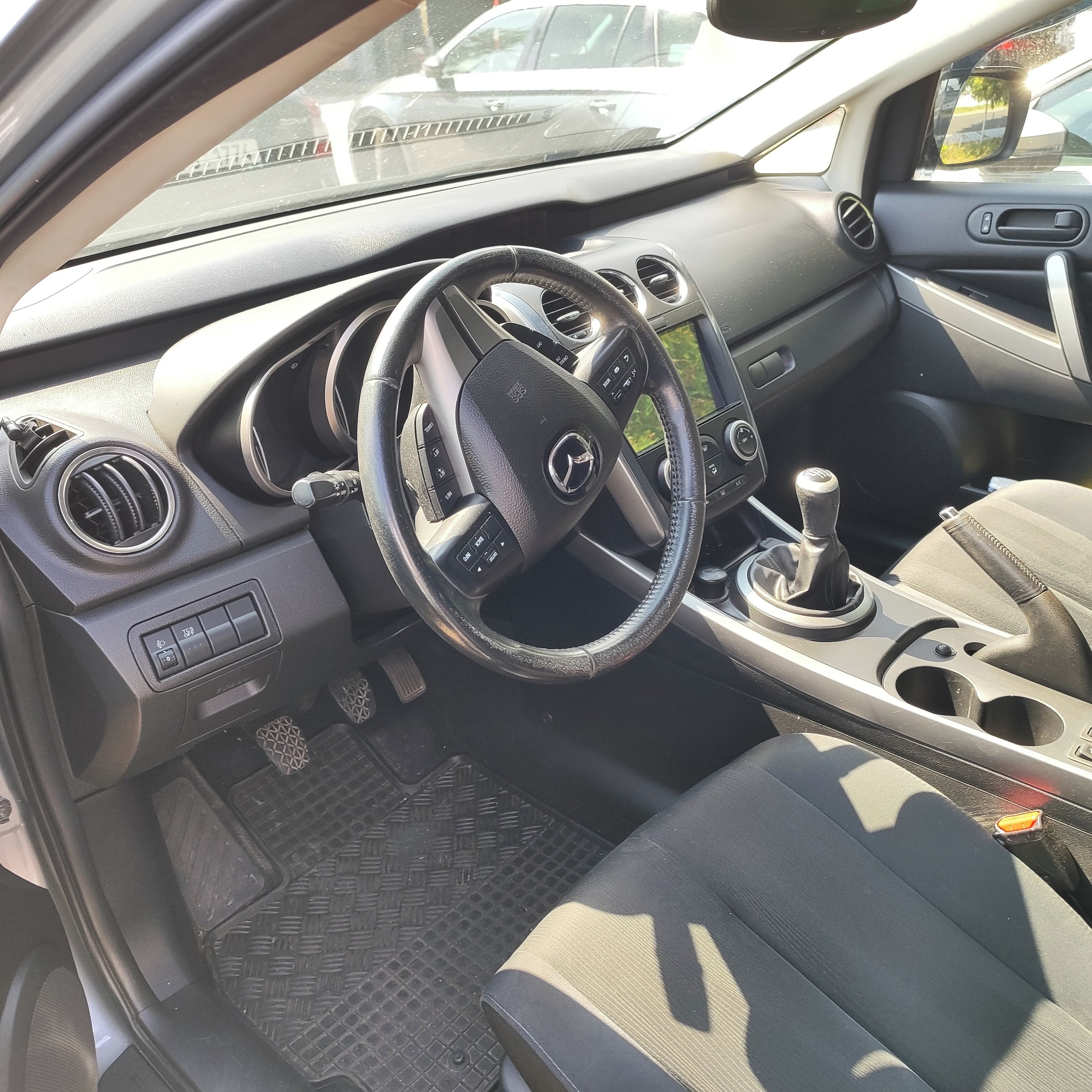 Mazda CX-7, Mazda cx7 na opravu - fotka 5