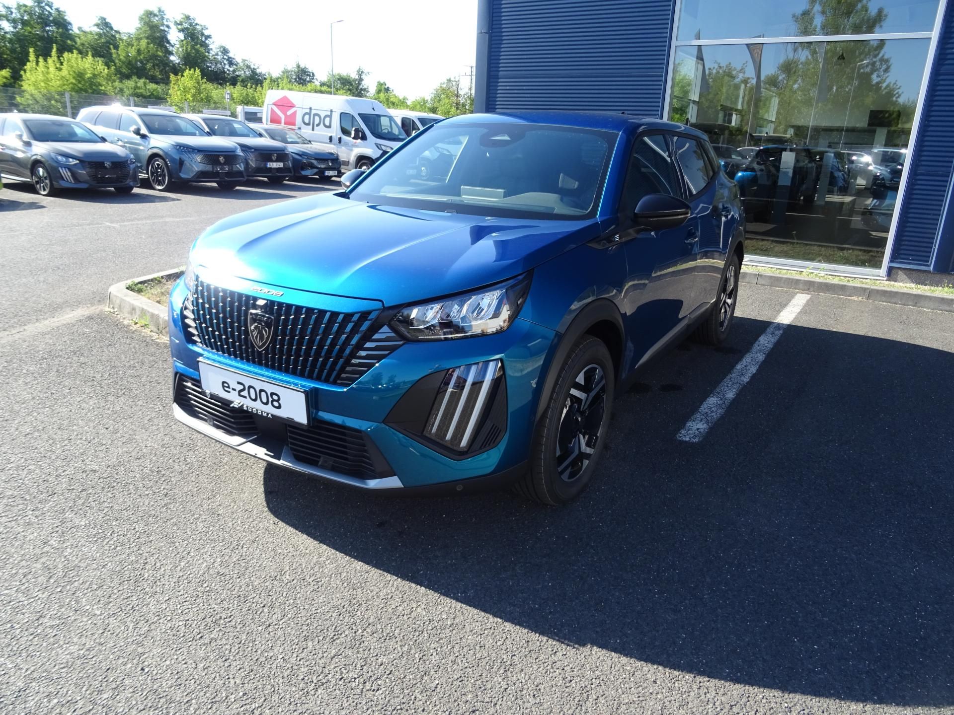 Peugeot 2008, ALLURE e-115 kW /156k - fotka 3