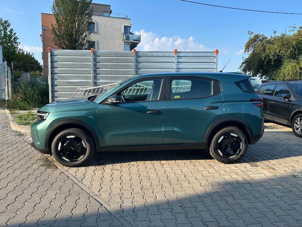 Opel Frontera, Edition 1,2 Turbo 81kW AT6 - fotka 2