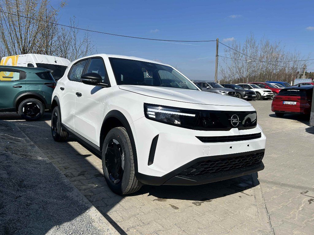 Opel Frontera, Edition 1,2 Turbo 81kW AT6 - fotka 5