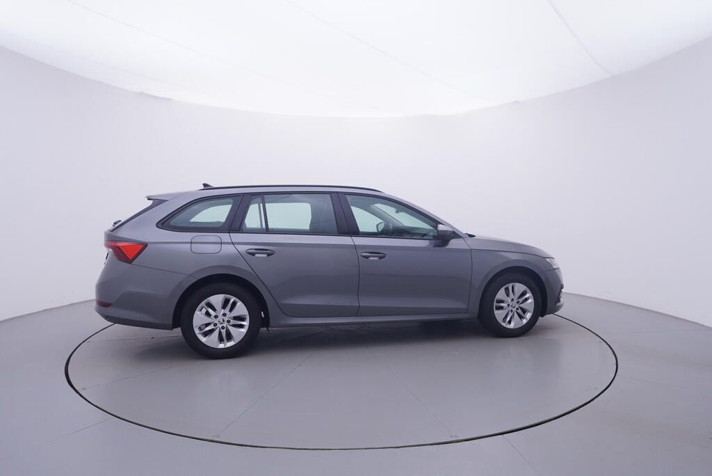 Škoda Octavia, Ambition 1.5 TSI 110 kW - fotka 6