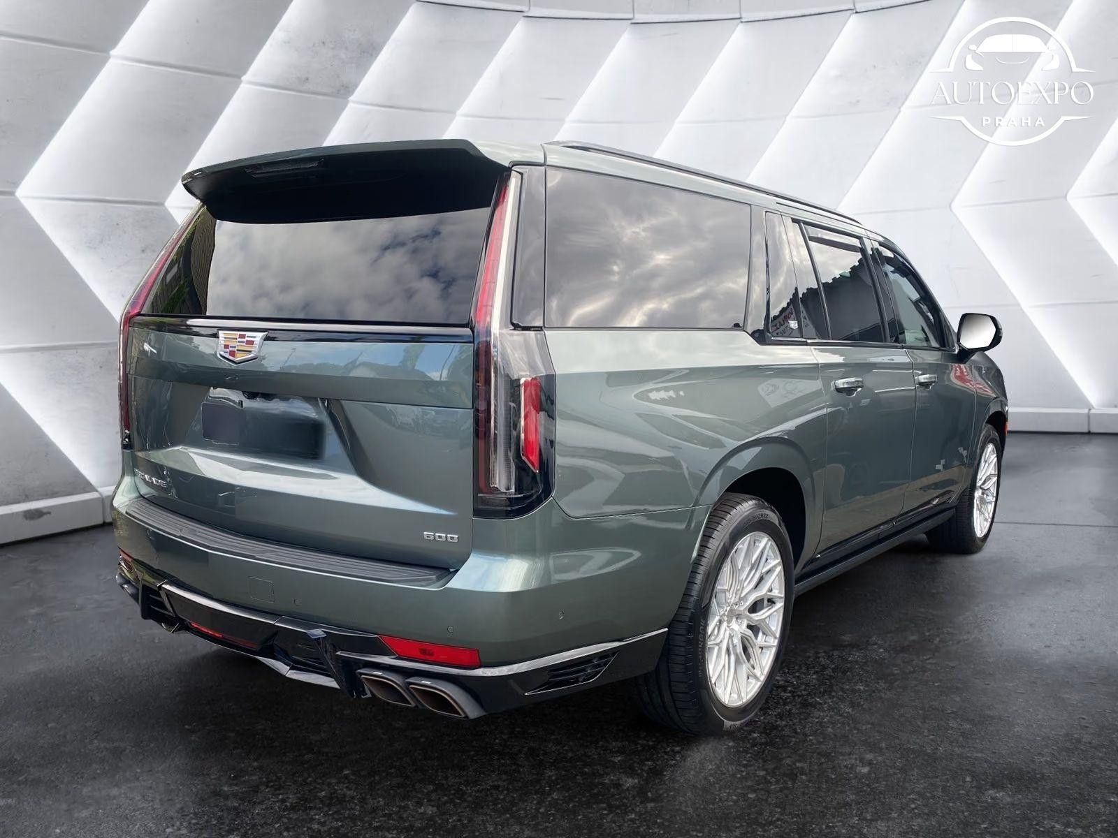 Cadillac Escalade, ESV SPORT PLATINUM - fotka 5