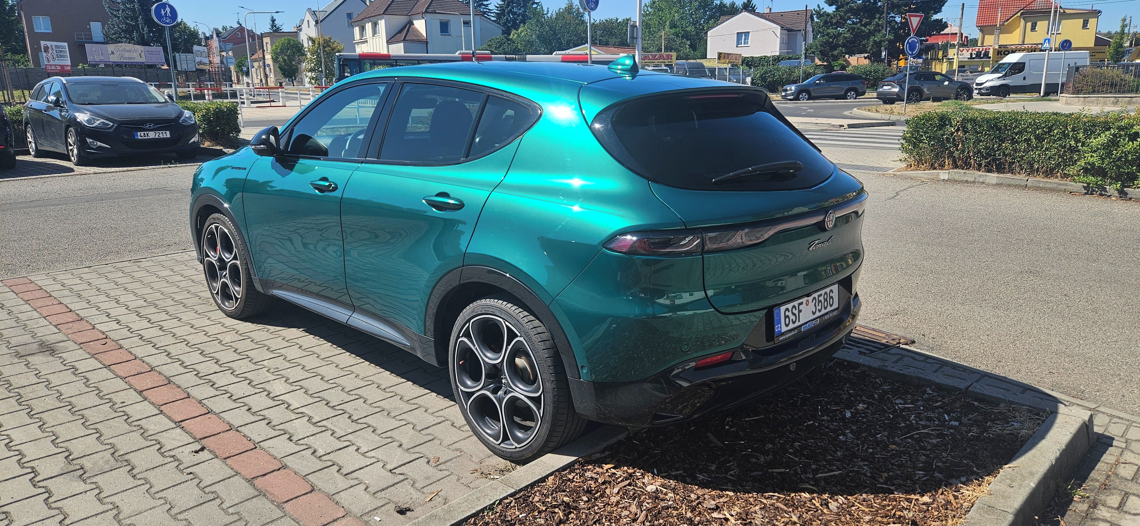 Alfa Romeo Tonale, 1.5 160k Ibrida Speciale - fotka 4