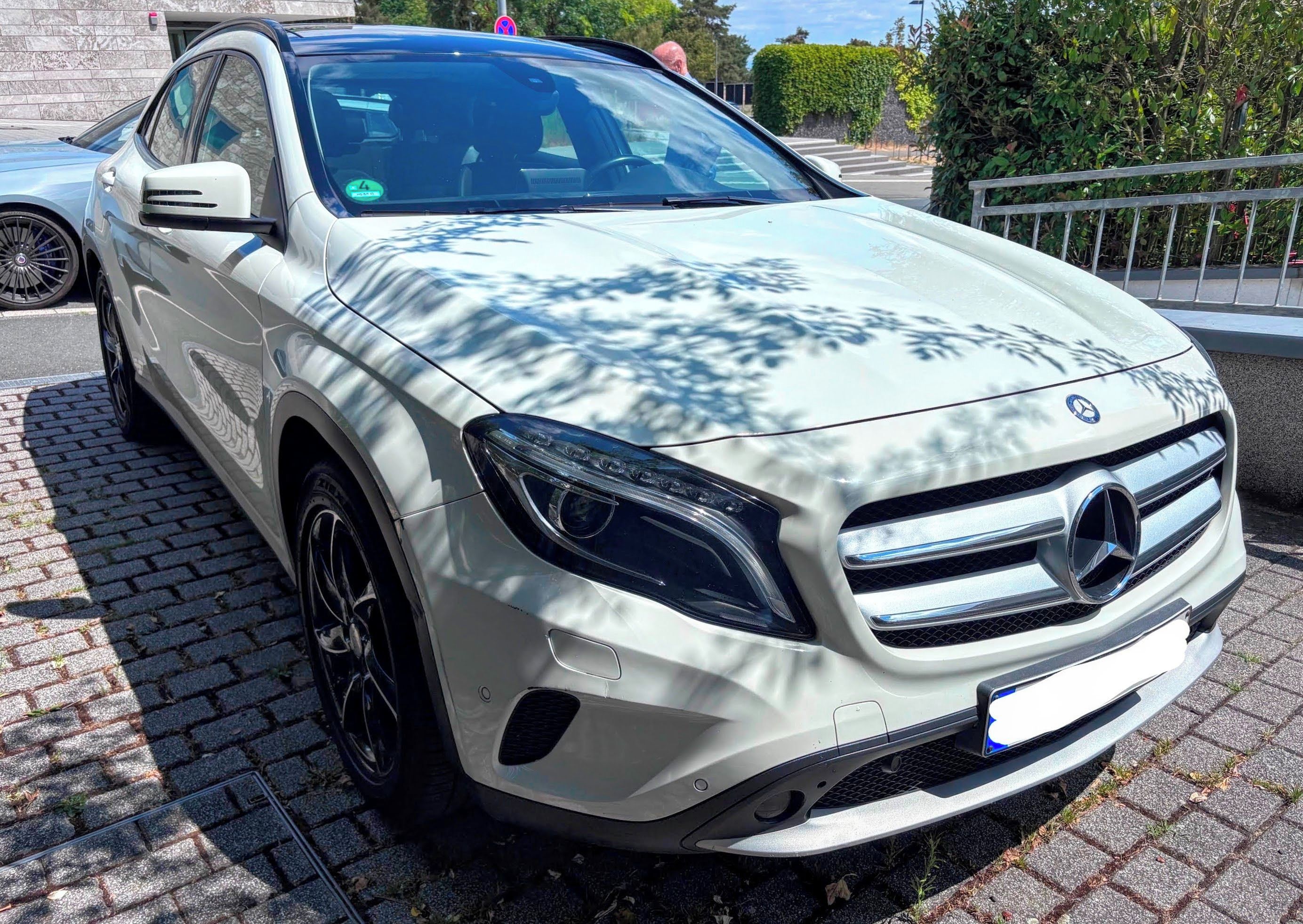 Mercedes-Benz GLA, 220d 4Matic Model 2016 = 130kW - fotka 3