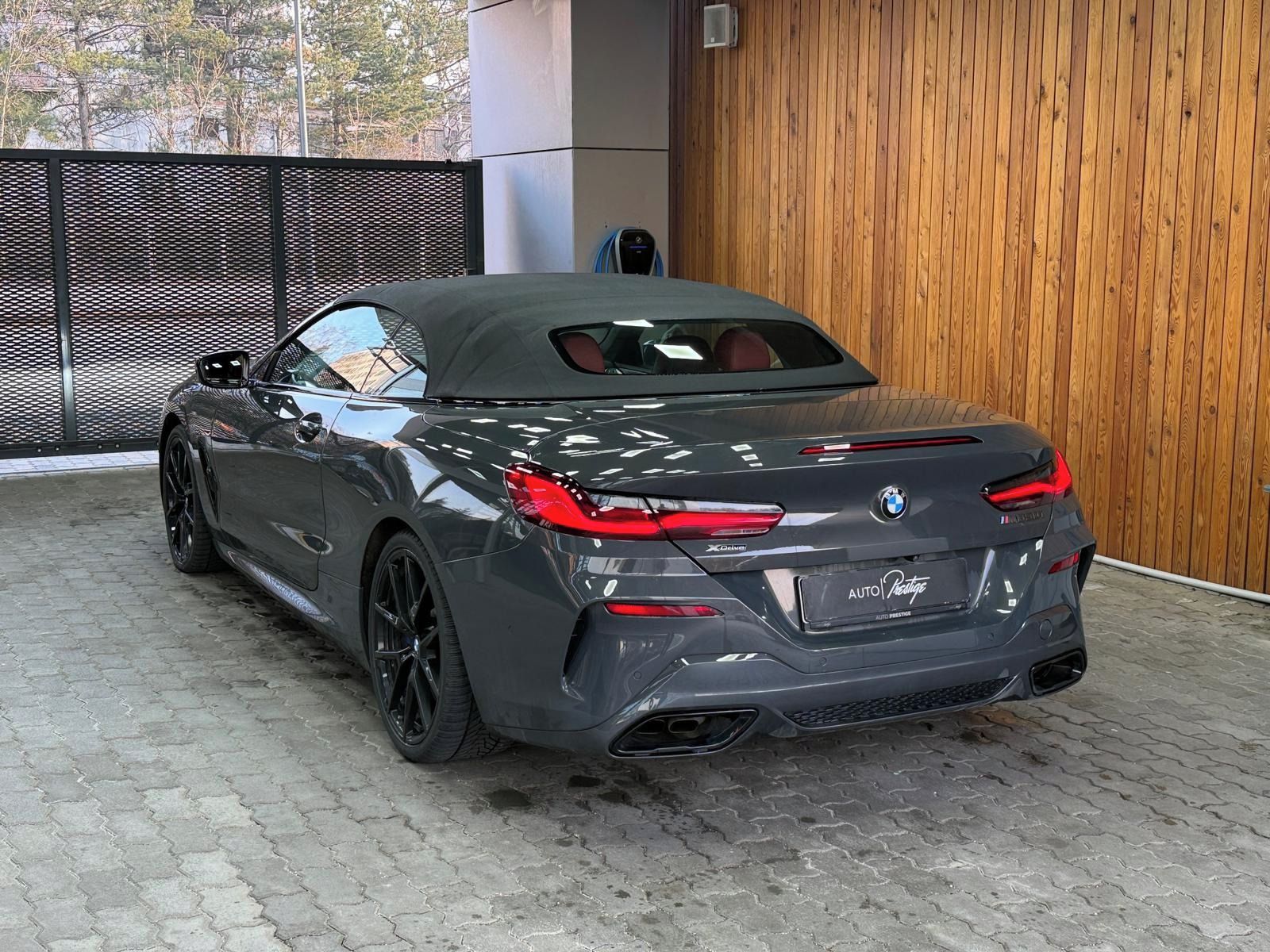 BMW Řada 8, 50i Cabrio 1.Majitel Laser - fotka 2