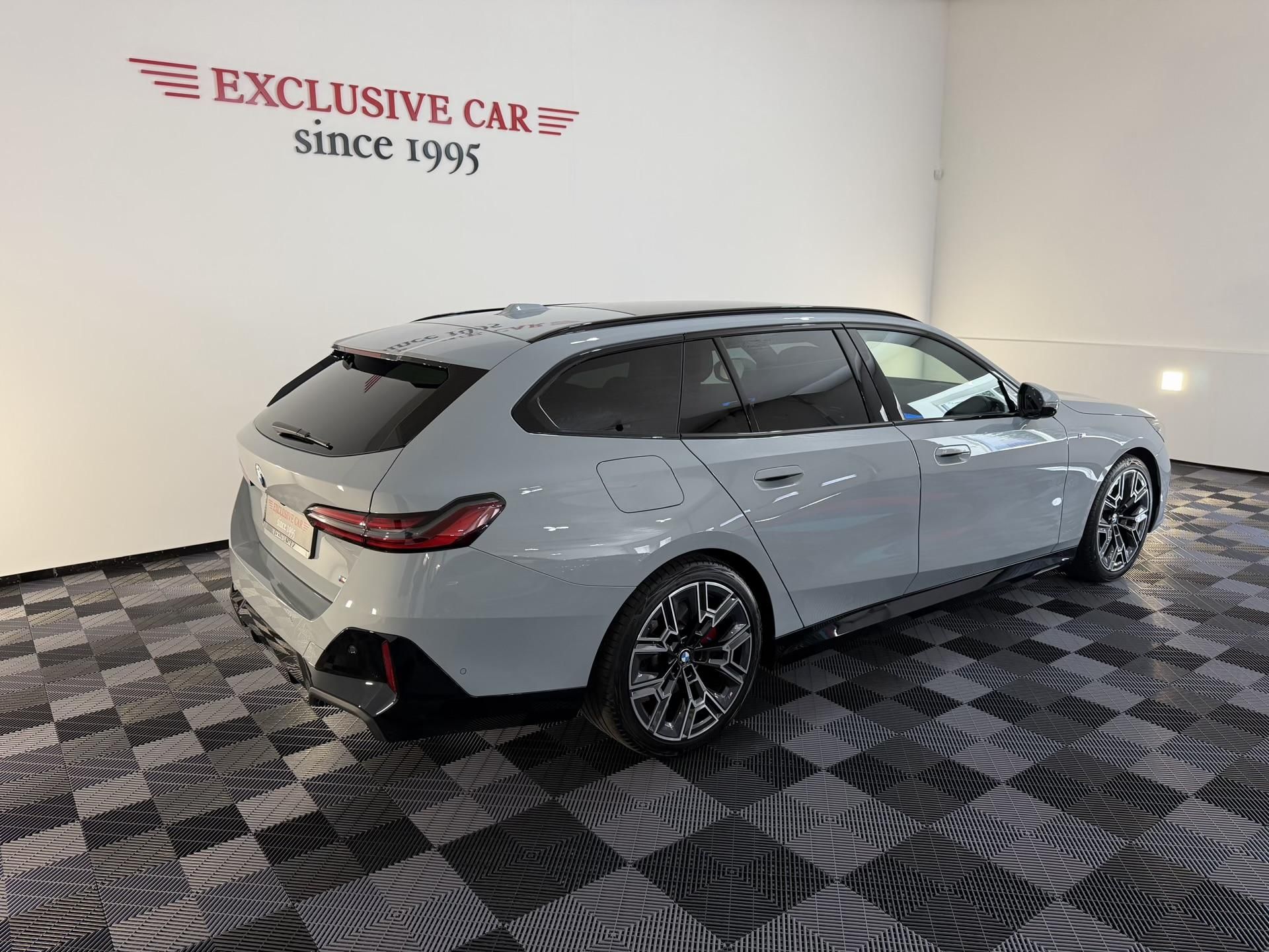 BMW Řada 5, BMW 540d xDrive M-Sport,tažné - fotka 4
