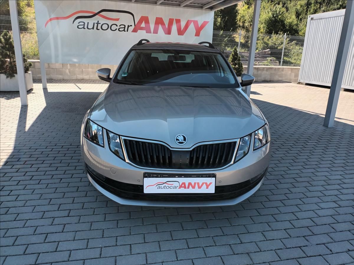 Škoda Octavia, 1,4 TSI,110KW,AT,NAVI,SERVIS - fotka 2