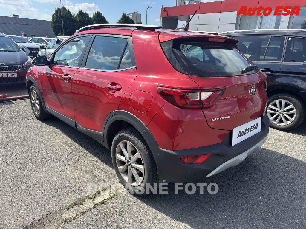 Kia Stonic, 1.2CVVT,2.maj,ČR - fotka 2