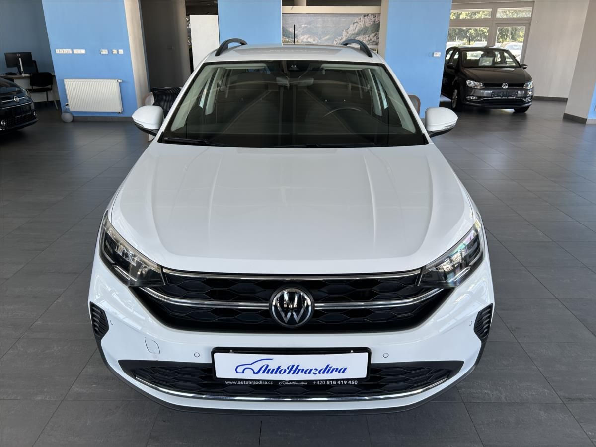 Volkswagen Taigo, 1,0   TSI,MOVE,1.MAJ,SERVISKA - fotka 2