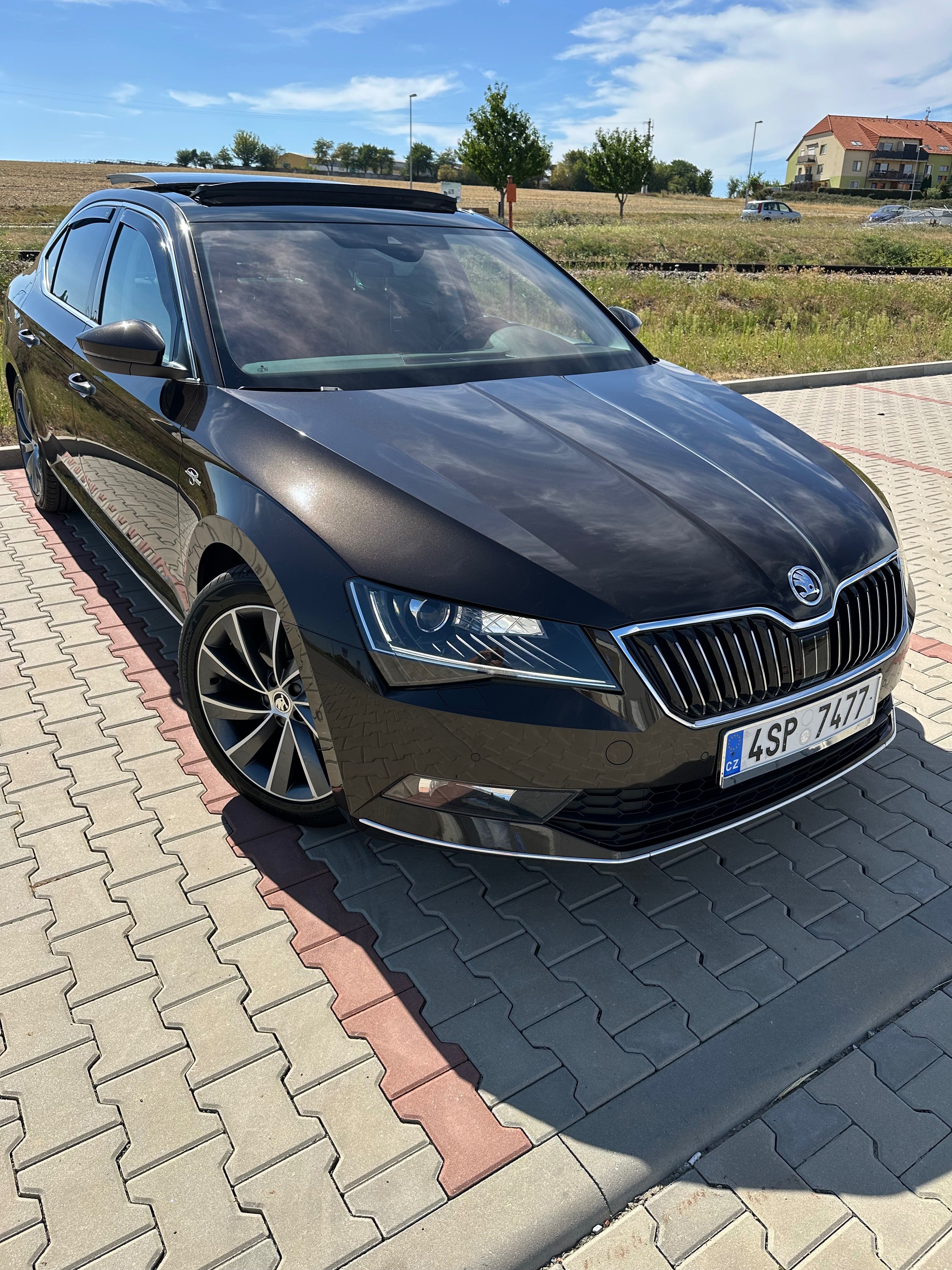 Škoda Superb, 2.0 TDI.4x4 140 kw.DSG - fotka 6