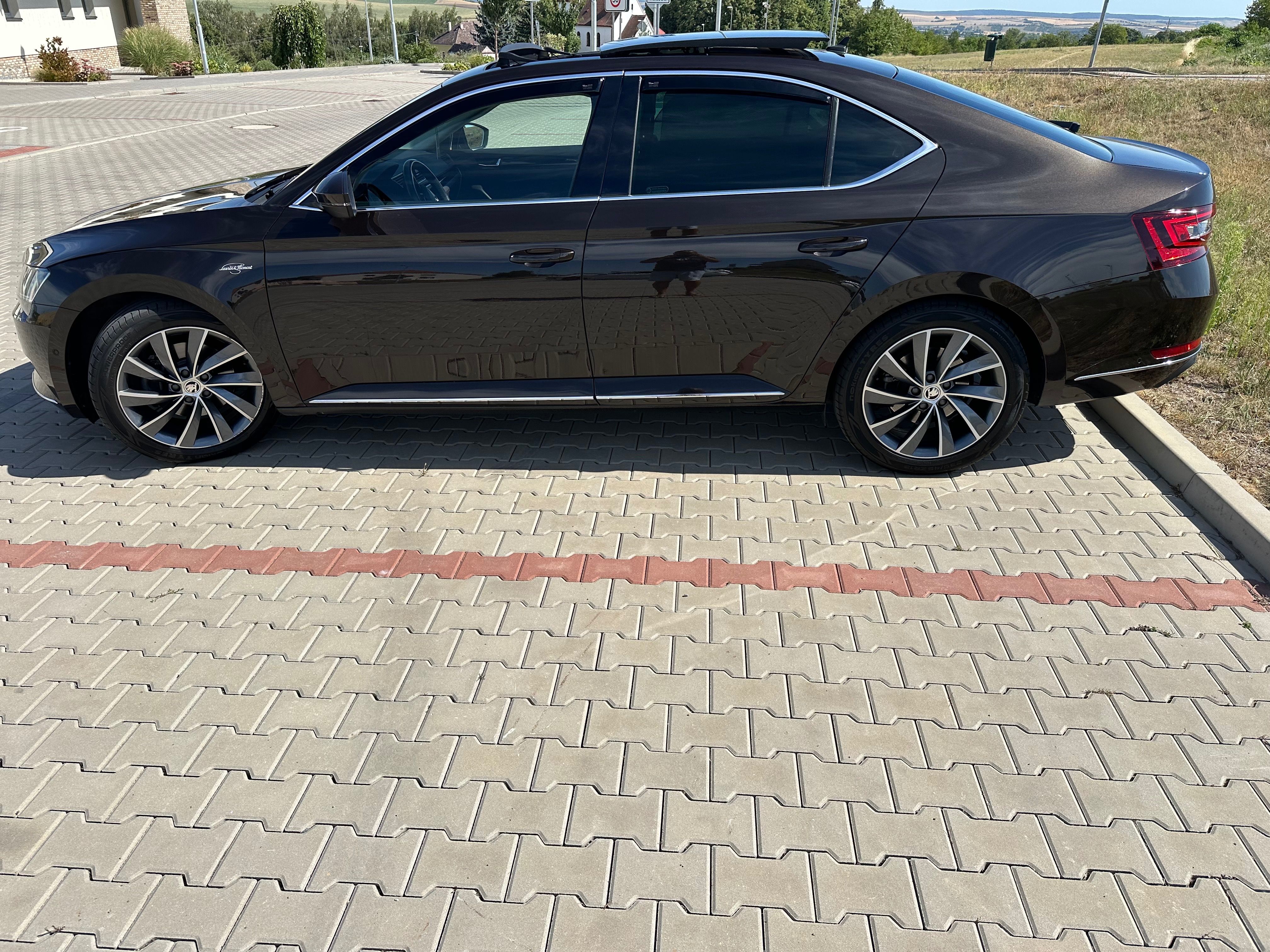 Škoda Superb, 2.0 TDI.4x4 140 kw.DSG - fotka 4