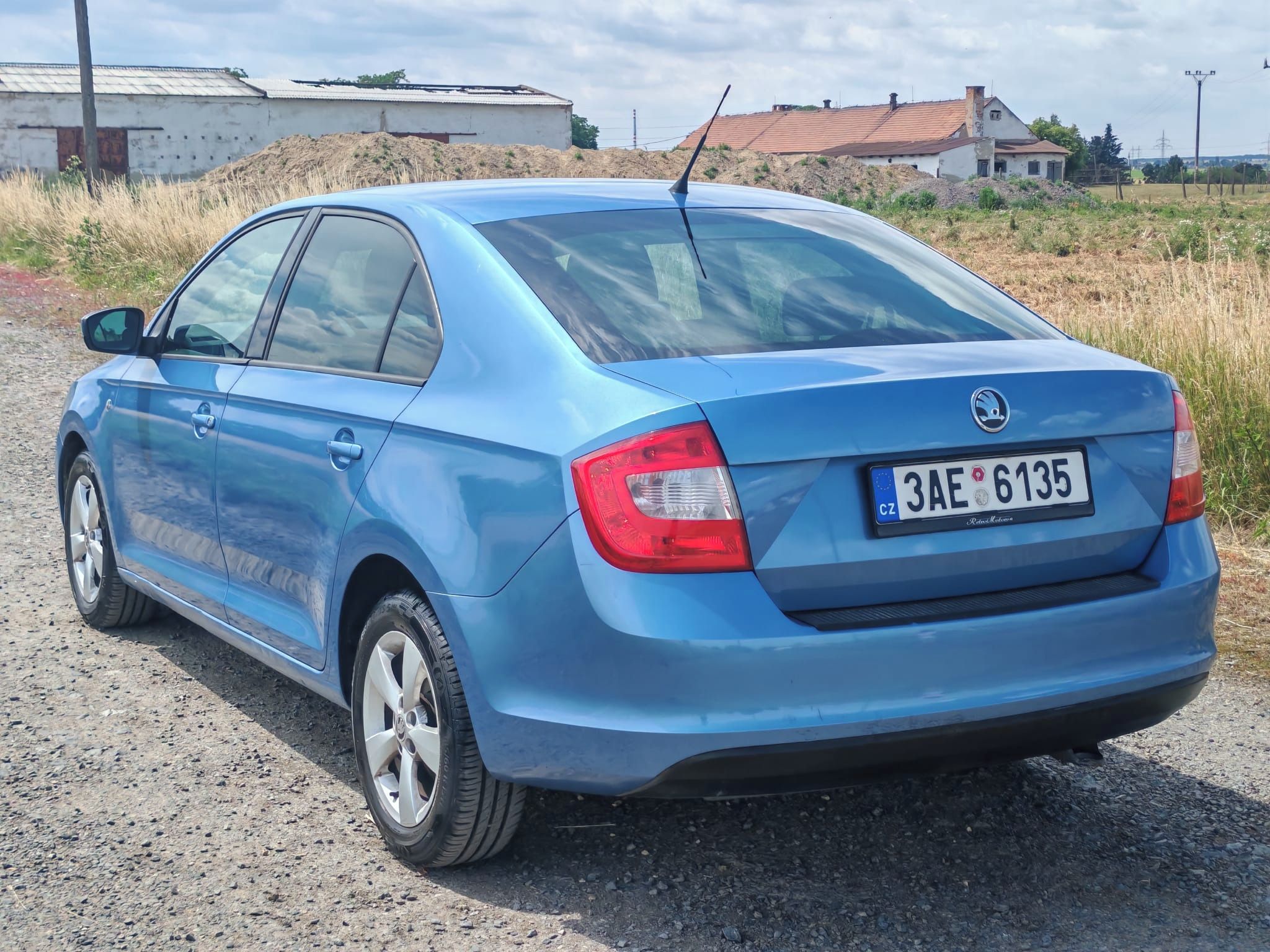 Škoda Rapid, 1.6 TDI 66 kw - fotka 5