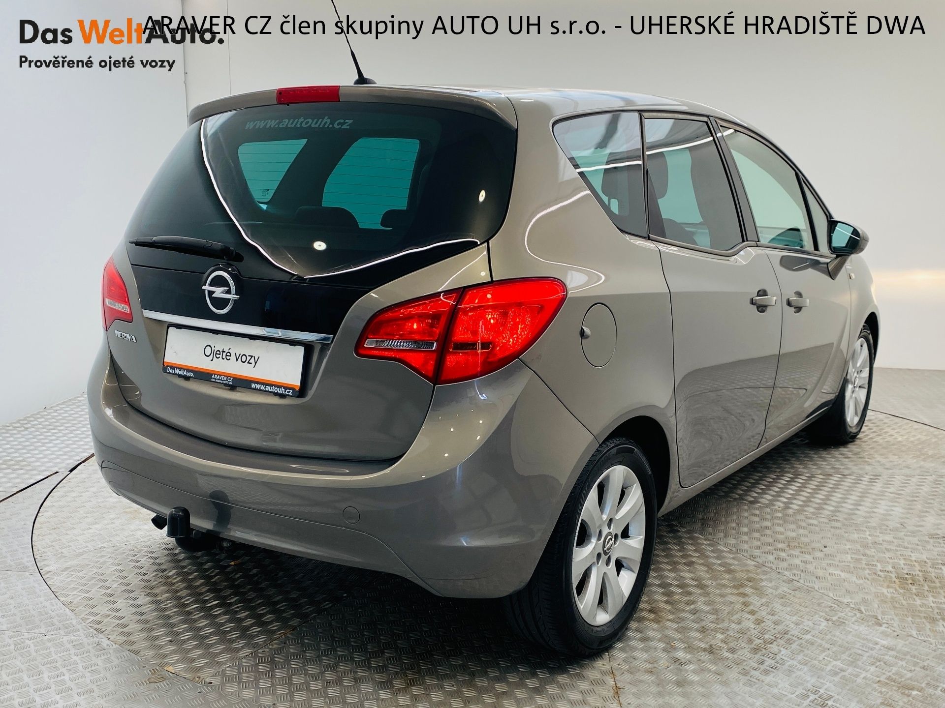 Opel Meriva, 1.4i 74 kW Digi Klima Cosmo - fotka 2