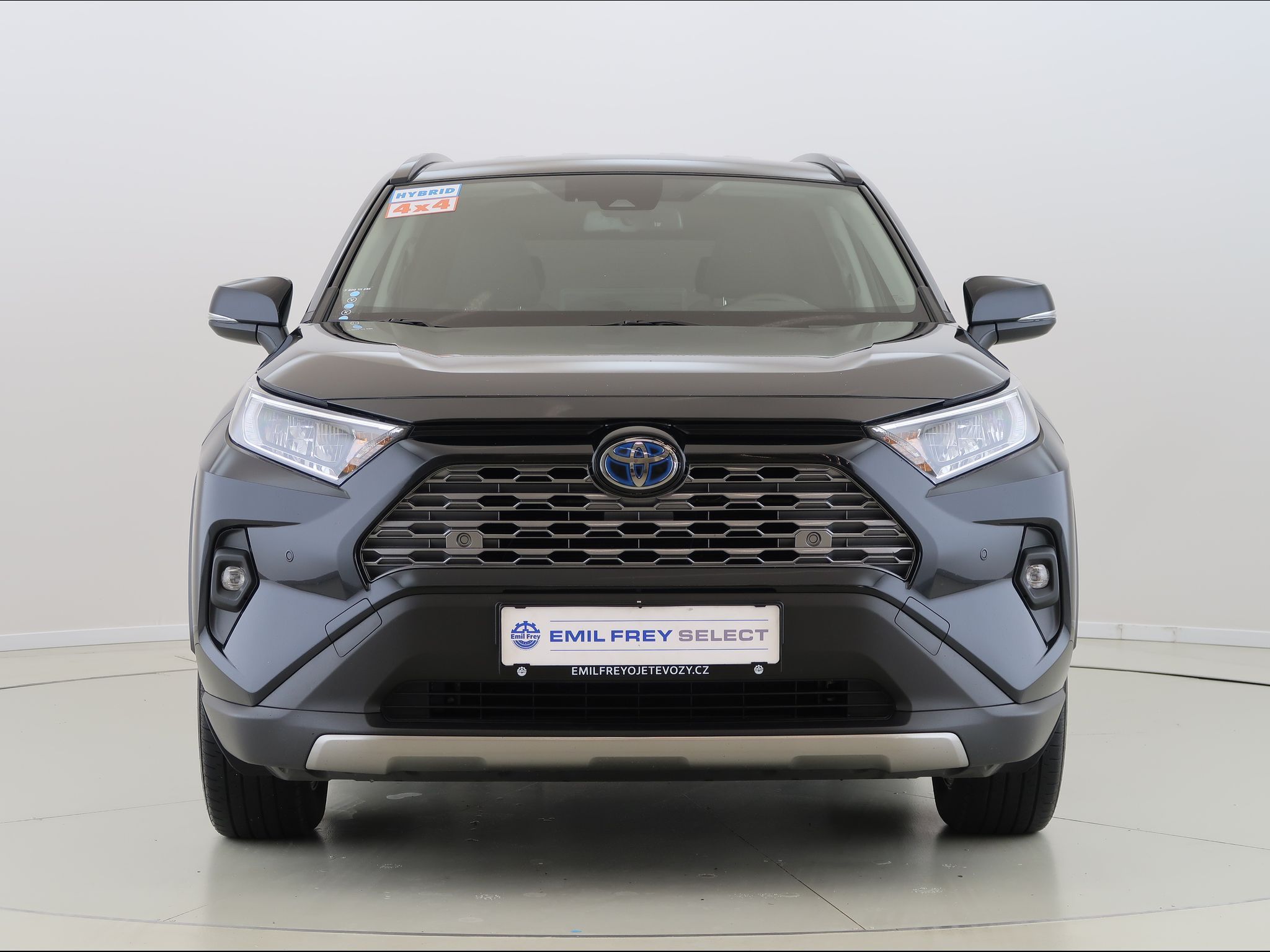 Toyota Rav4, 2.5Hybrid,4x4,1Maj,ComfortStyl - fotka 2