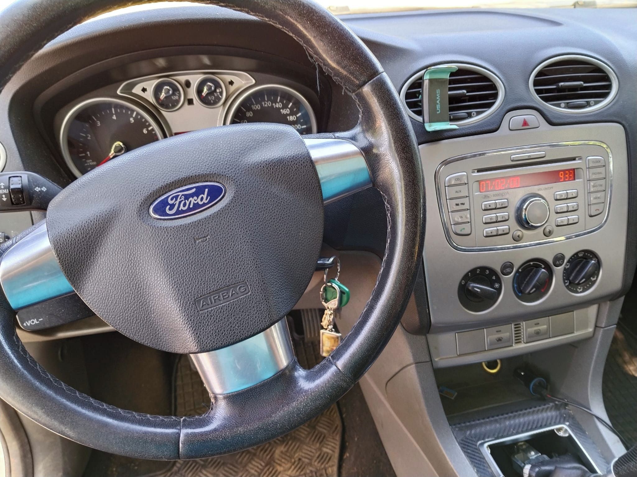 Ford Focus, 1,6; 74 kW, STK do 8/2028 - fotka 4