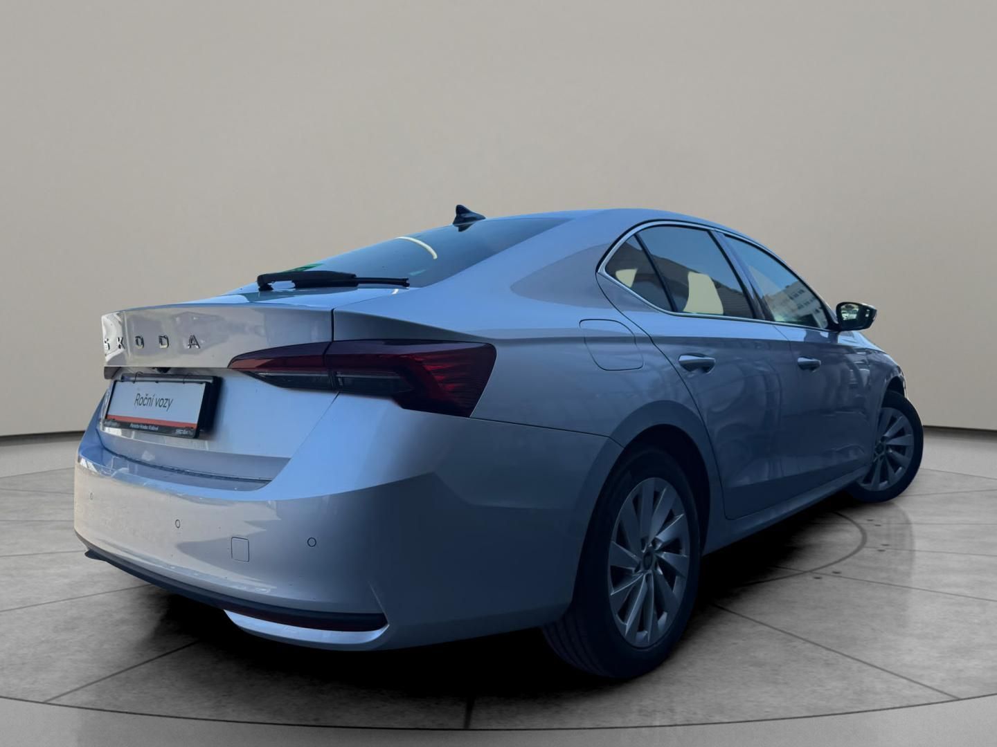 Škoda Octavia, Top Selection 2.0 TDI 110kw DS - fotka 2