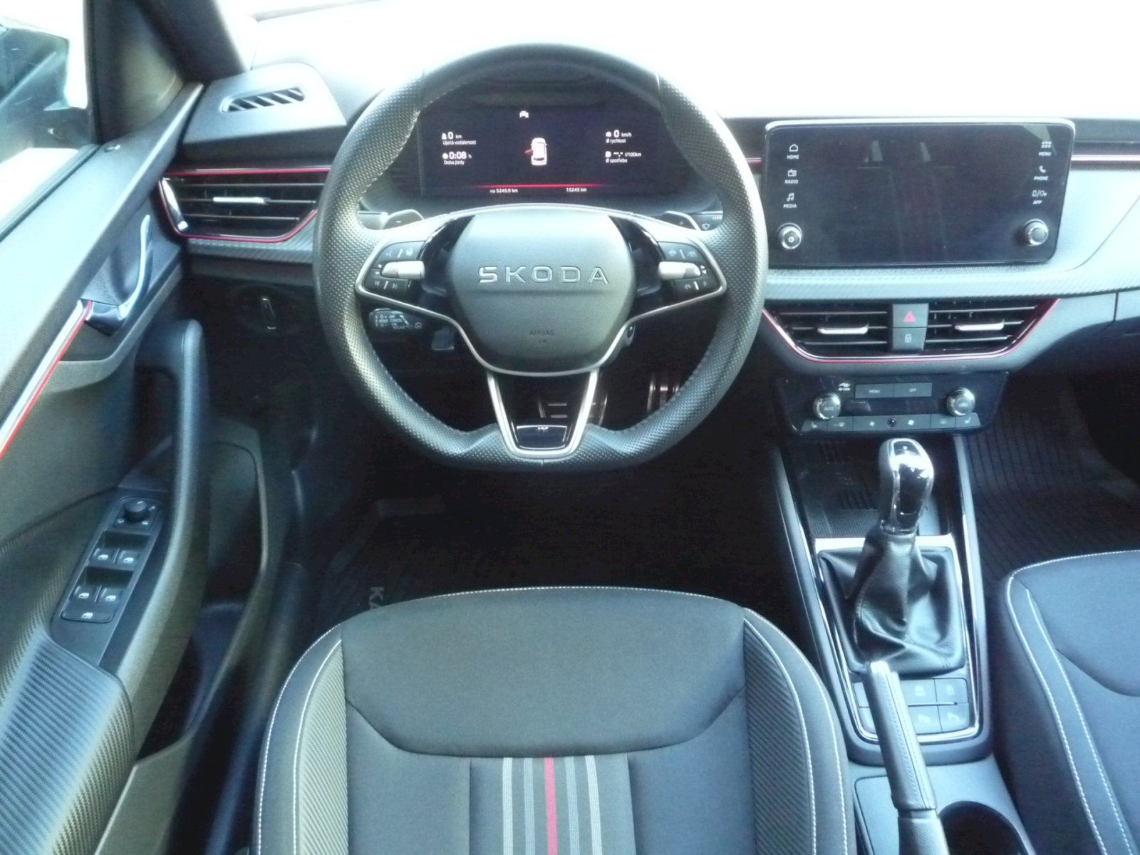 Škoda Kamiq, 1,5TSi 110kW DSG MONTE CARLO - fotka 5