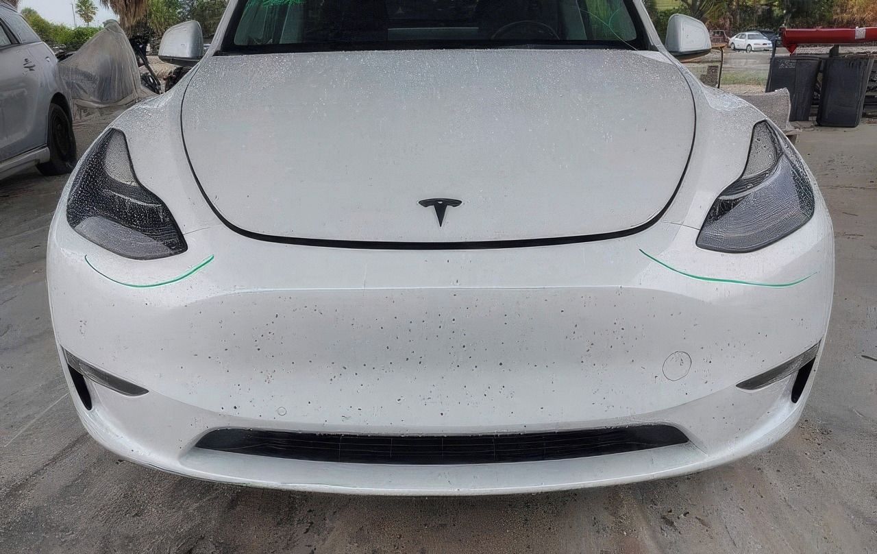 Tesla Model Y, Auto na cestě - fotka 5