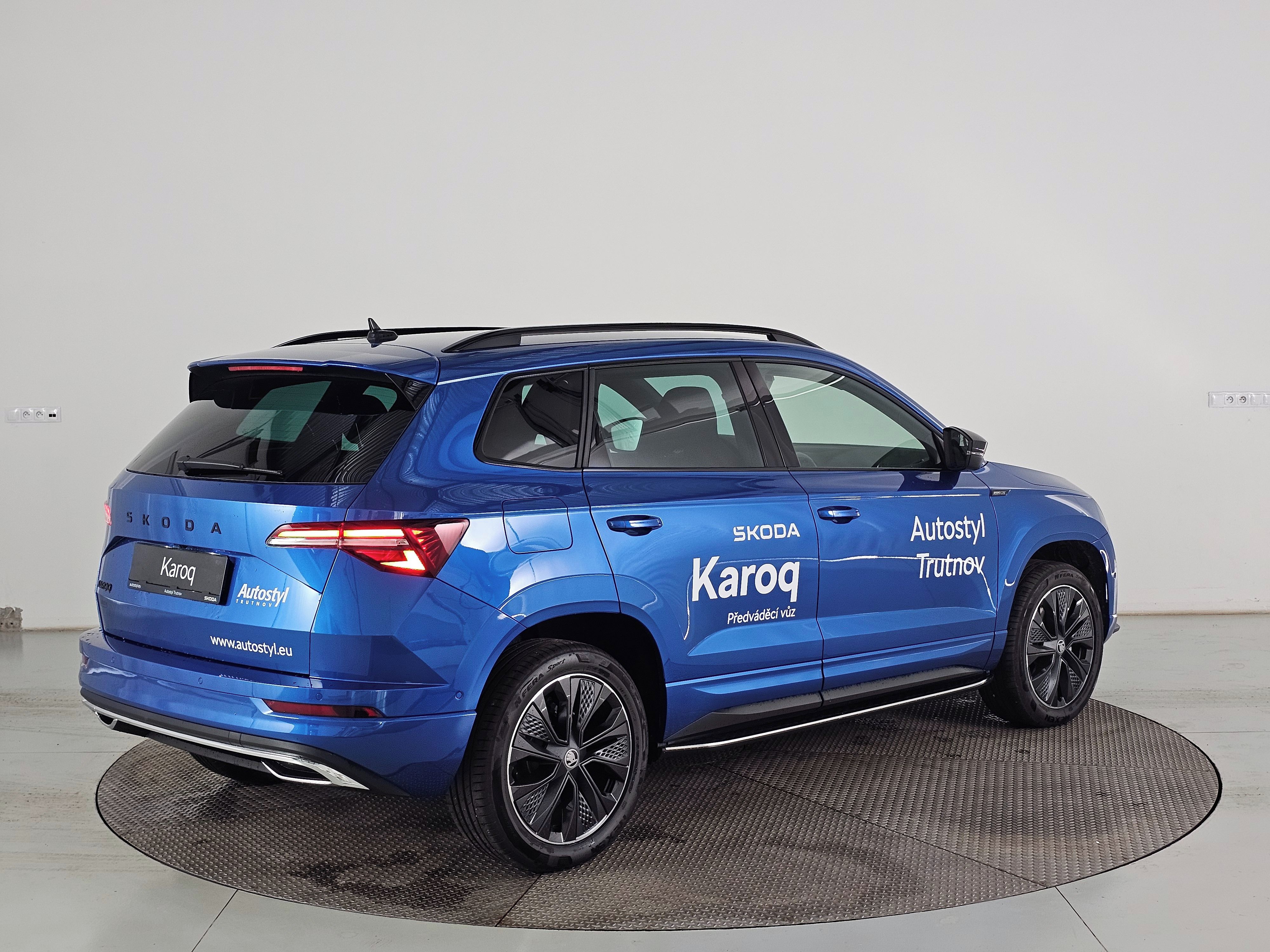Škoda Karoq, Sportline 1,5TSI 110kW automat - fotka 5