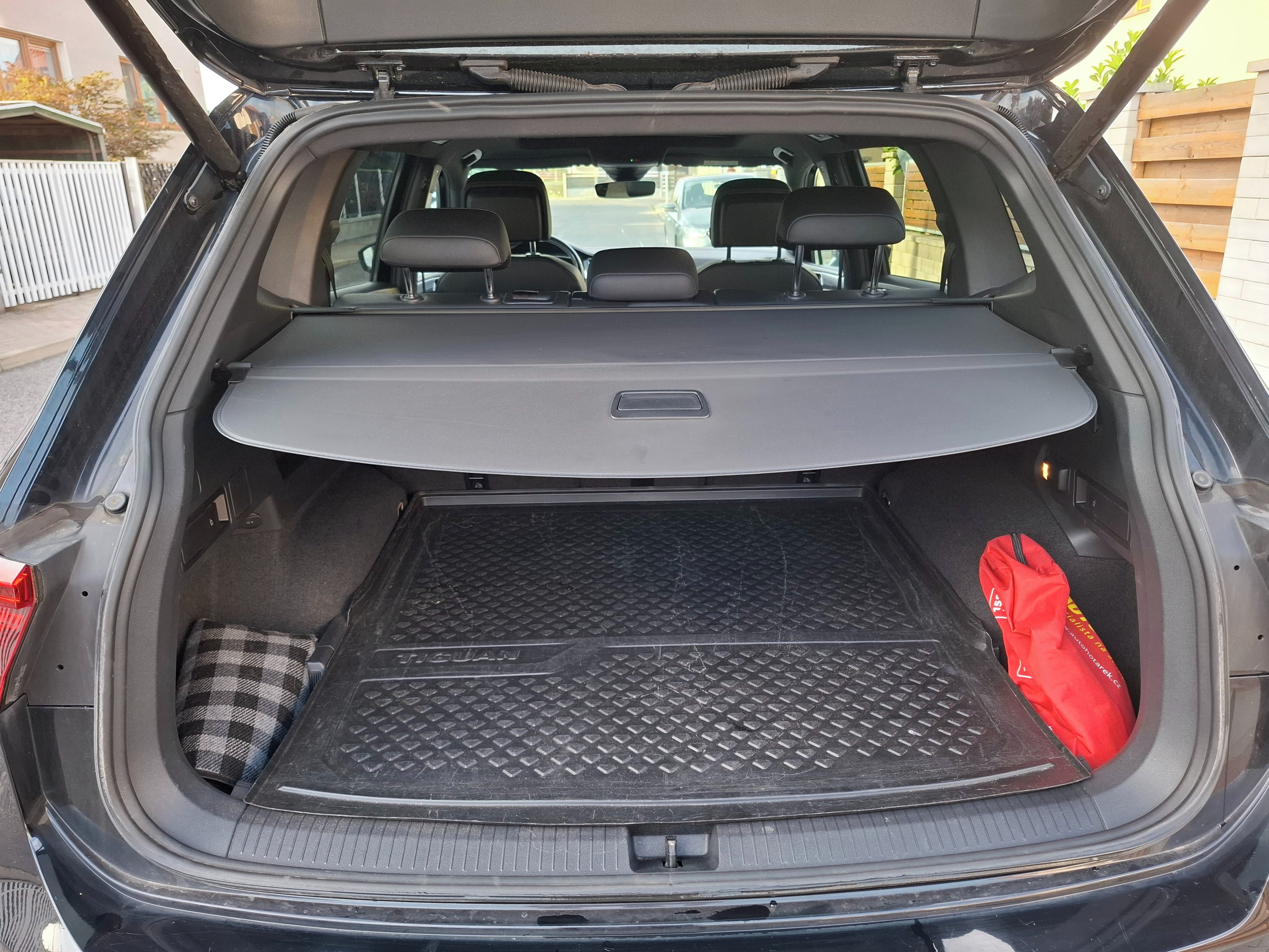 Volkswagen Tiguan, VW Tiguan Allspace R-Line - fotka 6