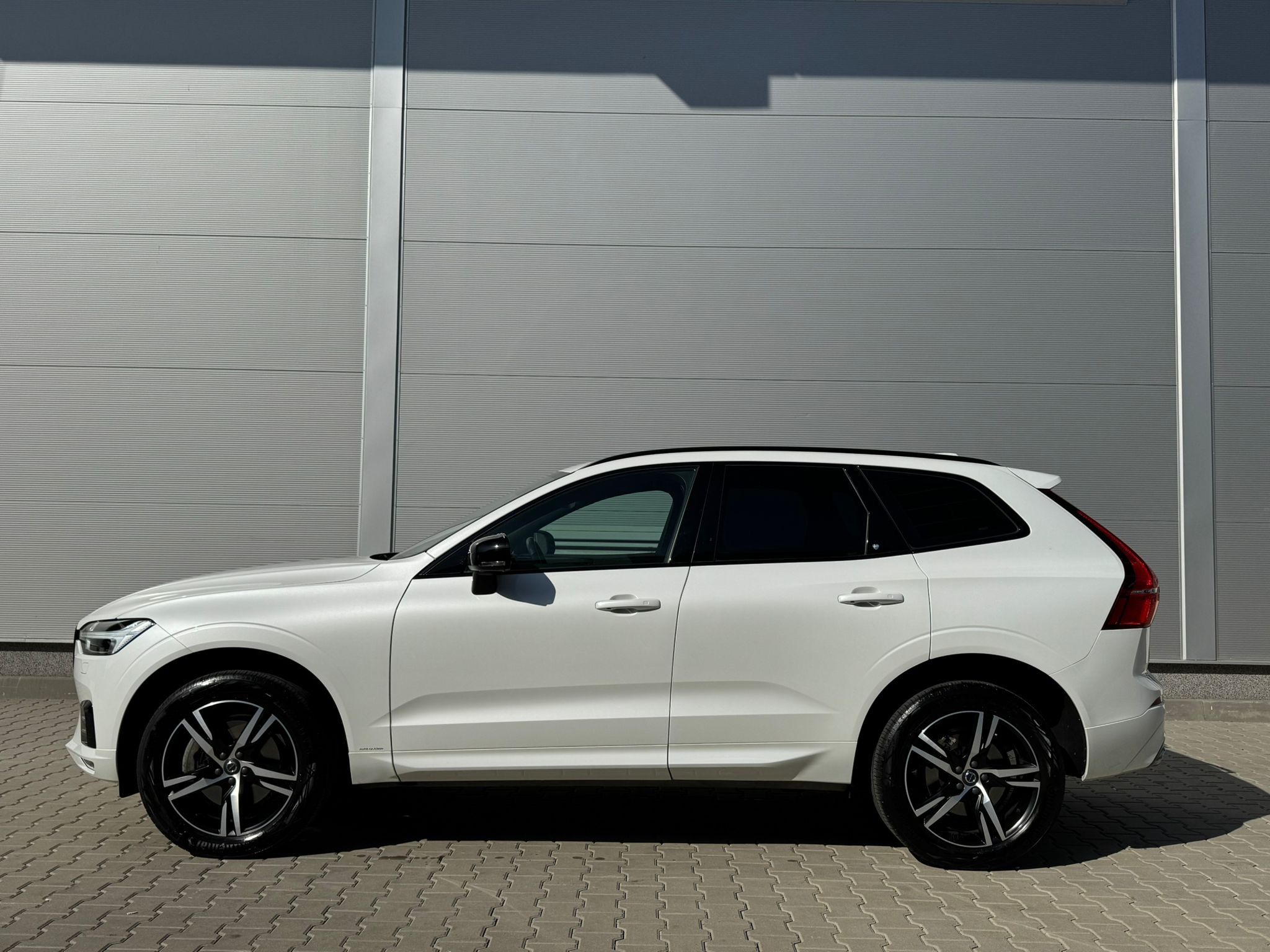 Volvo XC60 - fotka 5