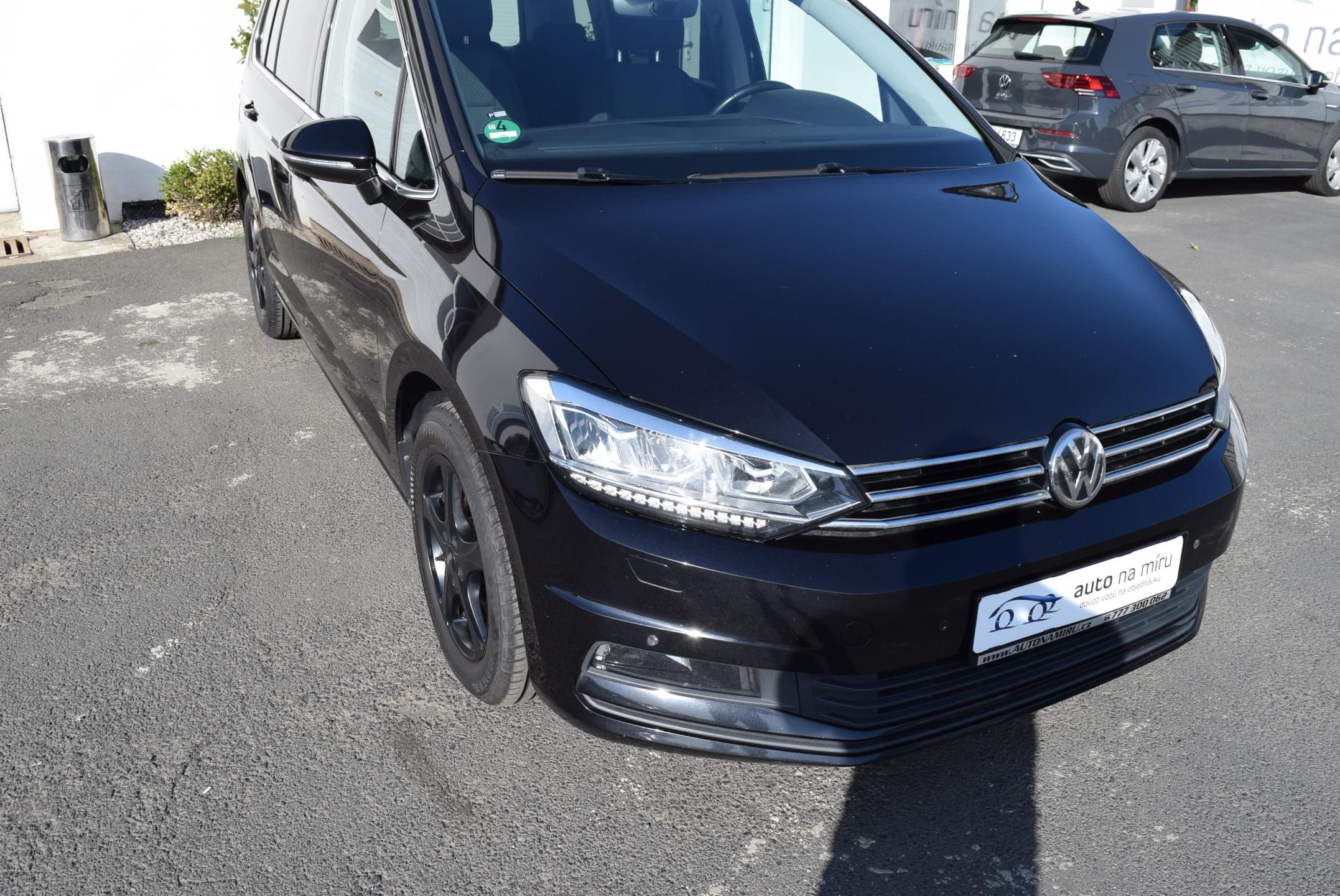 Volkswagen Touran, 1.4TSI 110kw CLBMT 7MÍST LED - fotka 4