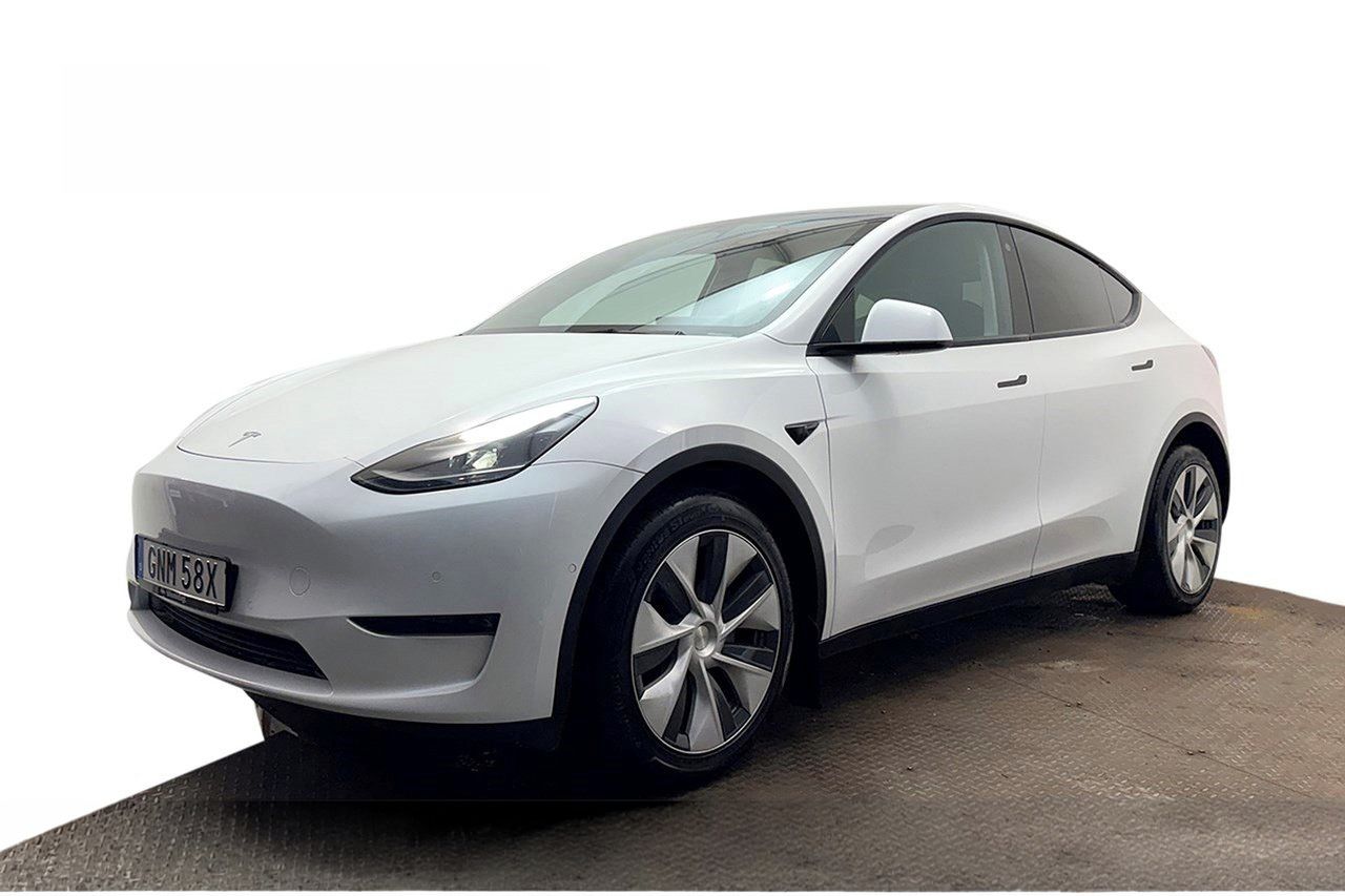 Tesla Model Y, Long Range AWD - fotka 3